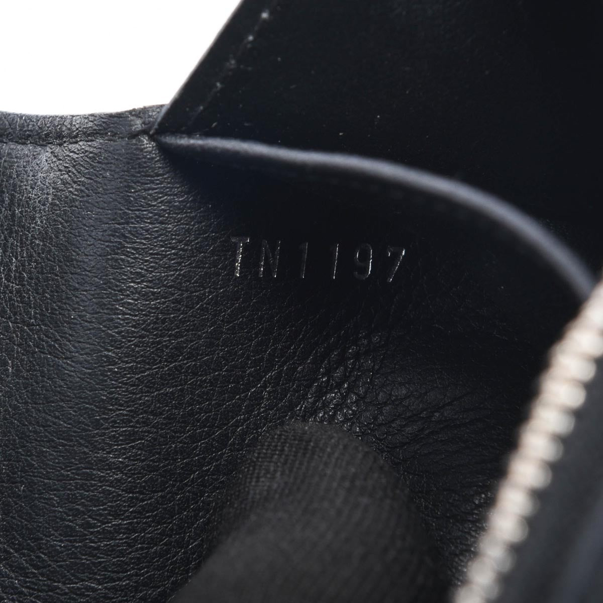 Louis Vuitton Black Monogram Mahina Porte Monnaie Anae Coin Purse