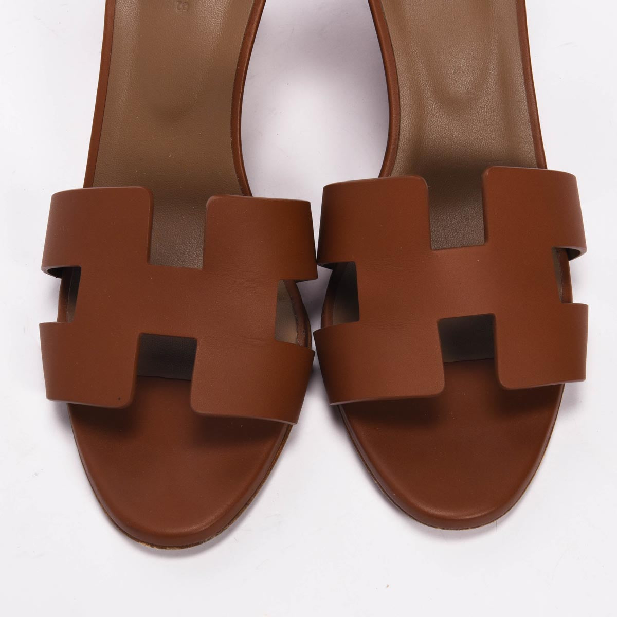 Hermes Gold Calfskin Legend Sandals 41