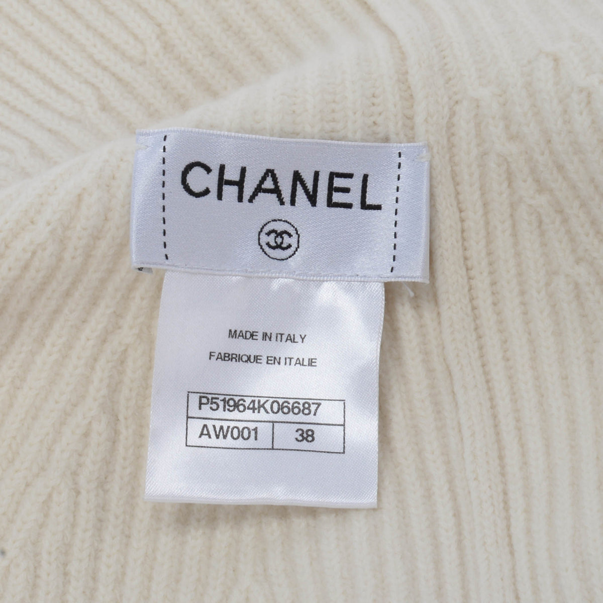 Chanel Ecru Wool Knit Gripoix Button Cape FR 38
