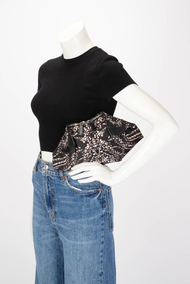 Alexander McQueen Black Satin Jewellery Print De Manta Clutch