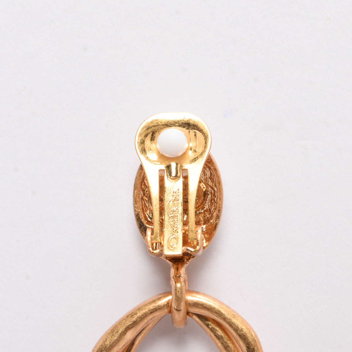 Oscar de la Renta Gold Tone Dangle Clip On Earrings