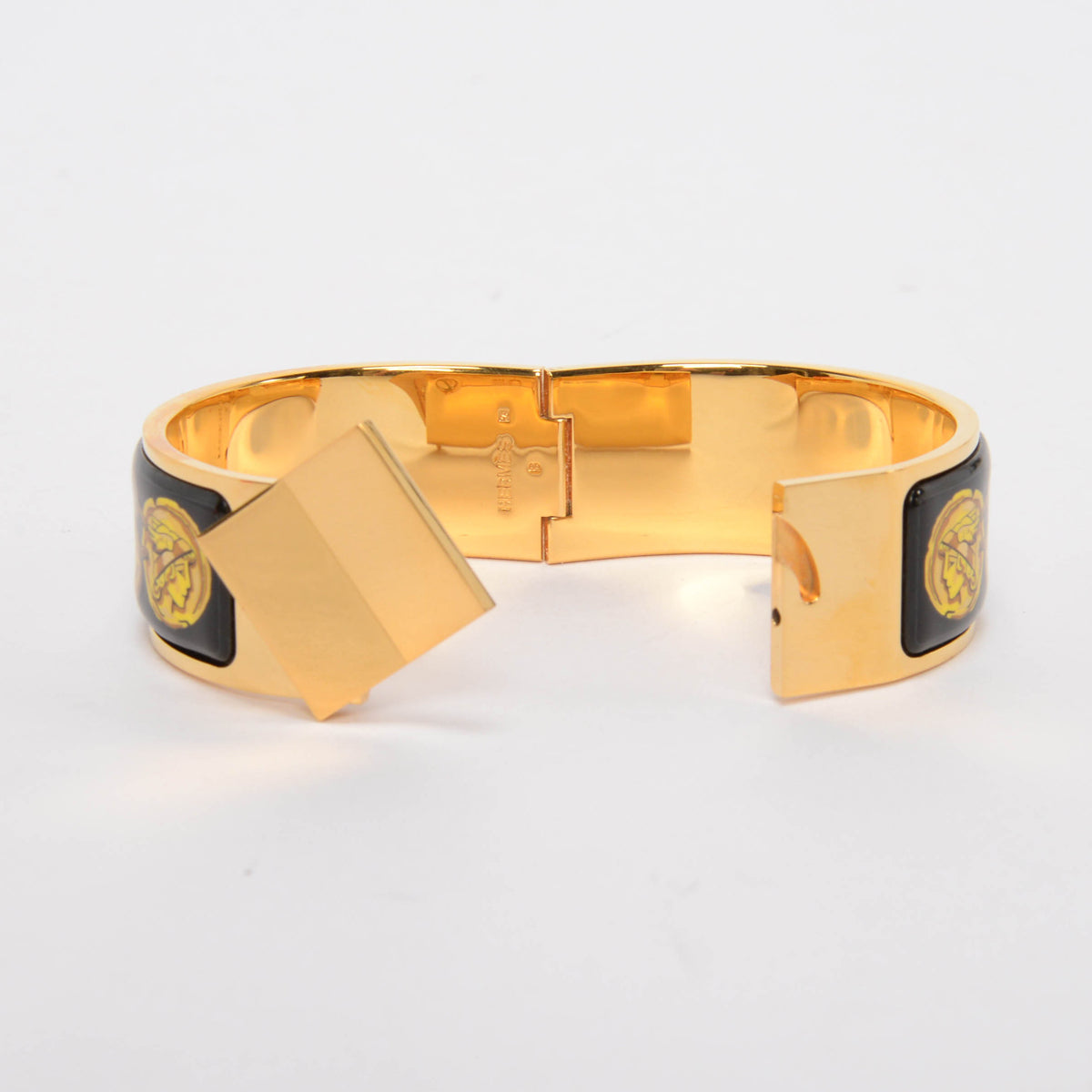 Hermes Black Gold Plated Enamel Kavalla Clic Clac H Bracelet