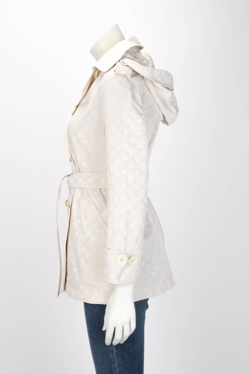 Louis Vuitton Ivory Monogram Trench Coat FR 34