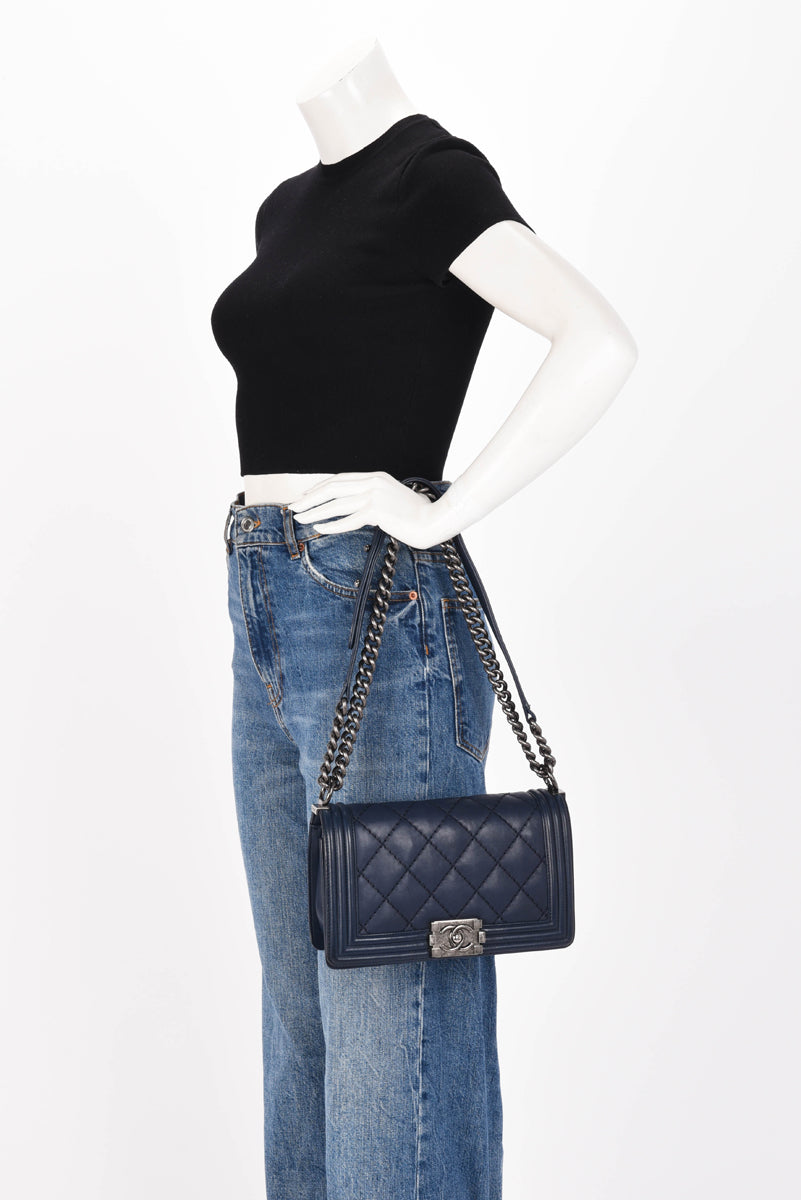 Chanel Navy Calfskin Ultra Stitch Old Medium Boy Bag