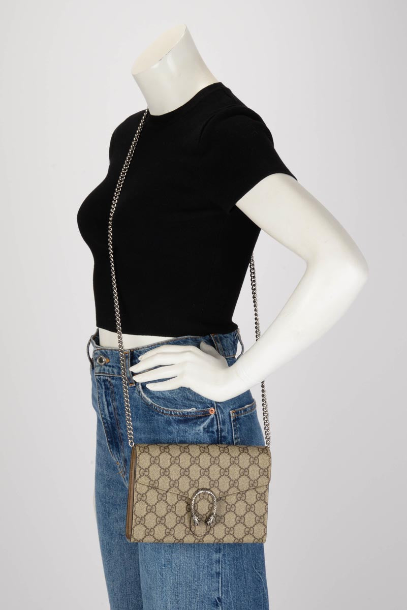 Gucci Beige GG Supreme Dionysus Wallet on Chain