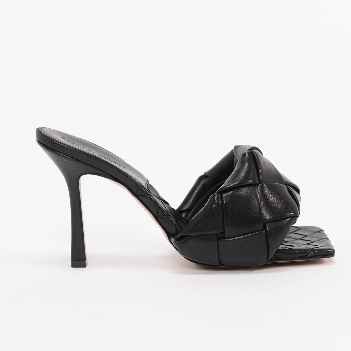 Bottega Veneta Black Nappa Maxi Intrecciato Lido Mules 40