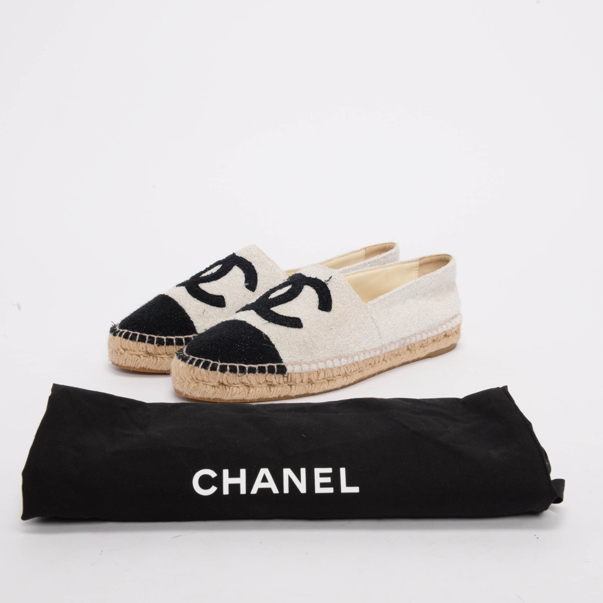 Chanel Light Grey Lurex Boucle CC Espadrilles 41