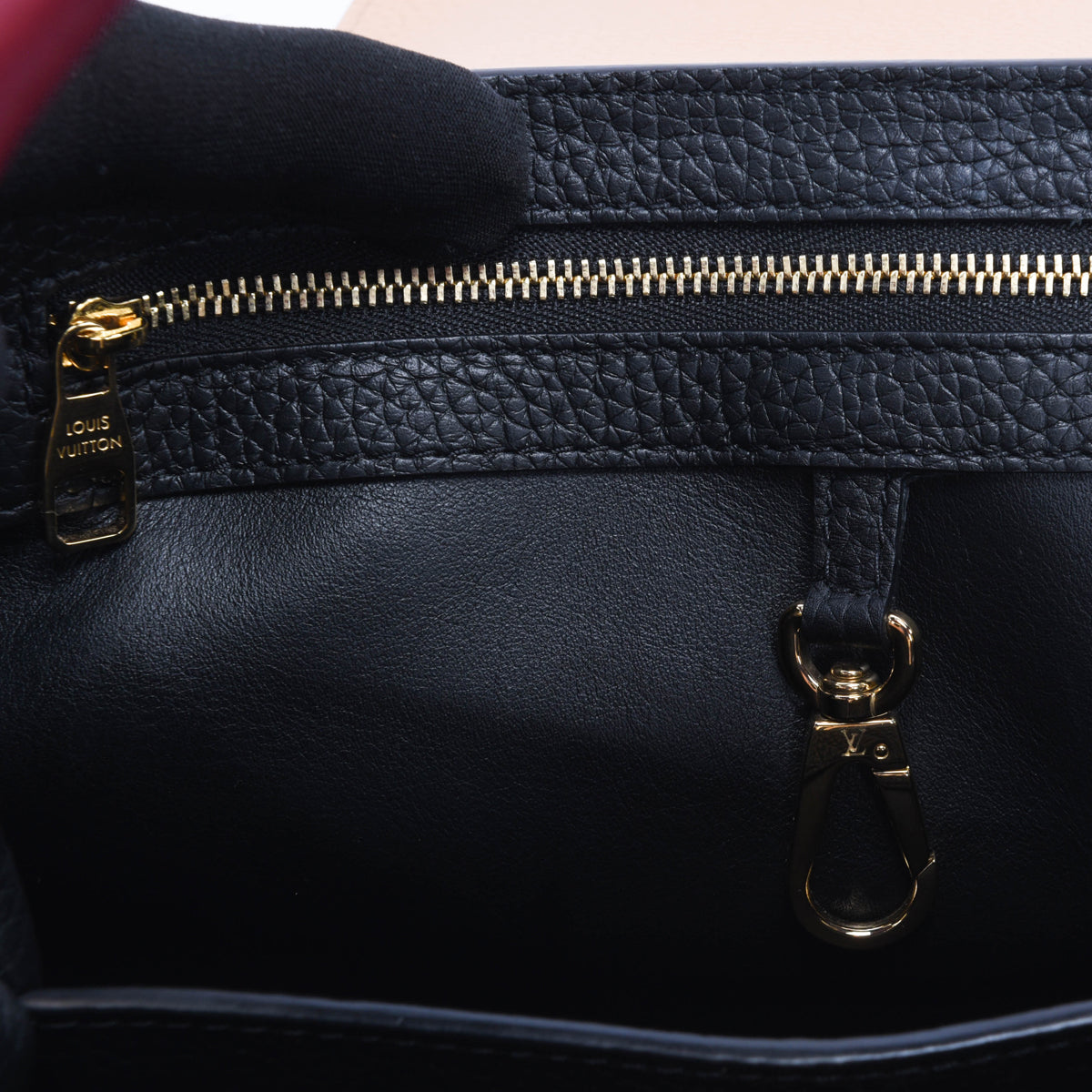 Louis Vuitton Noir Rubis Taurillon Capucines MM