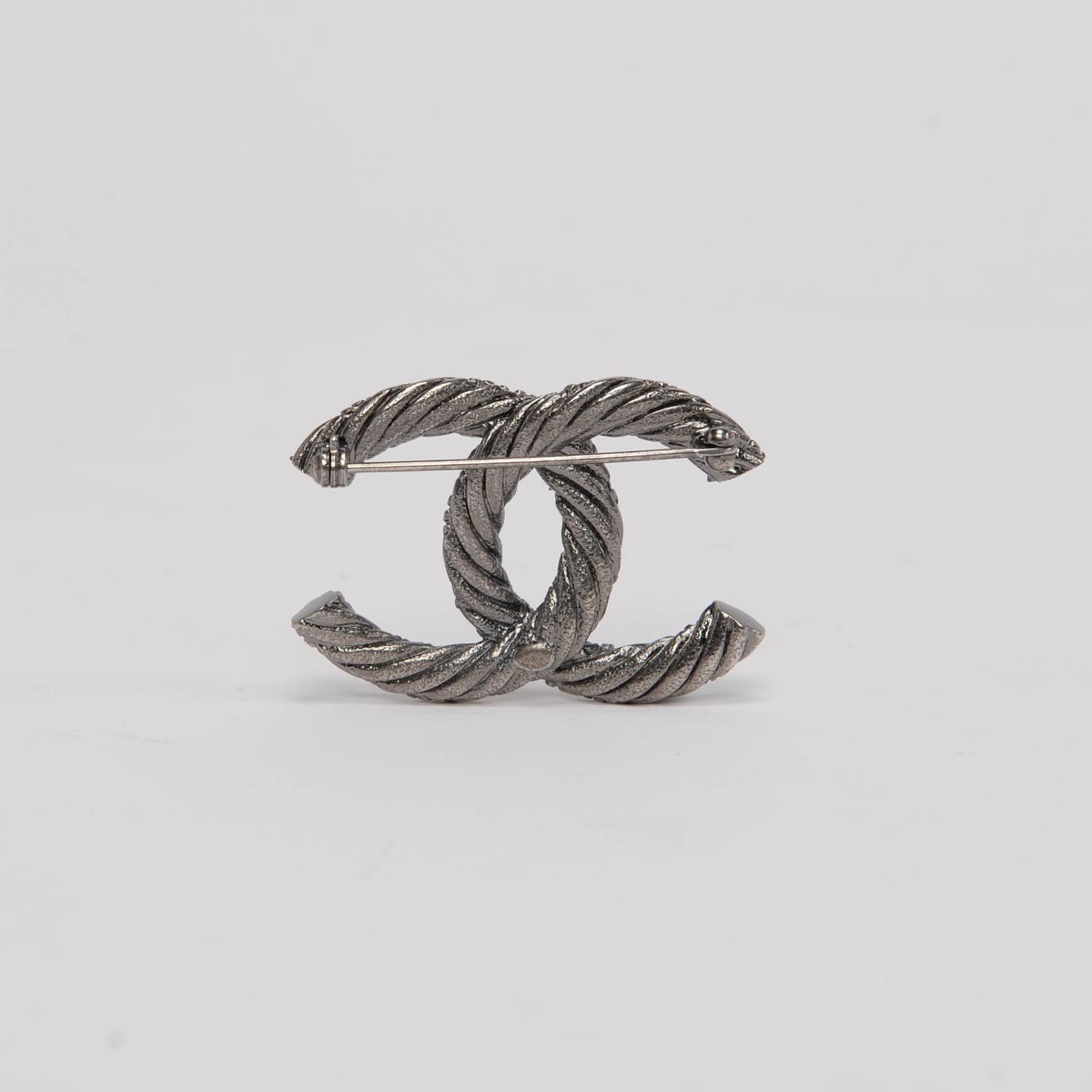 Chanel Ruthenium Twisted CC Brooch
