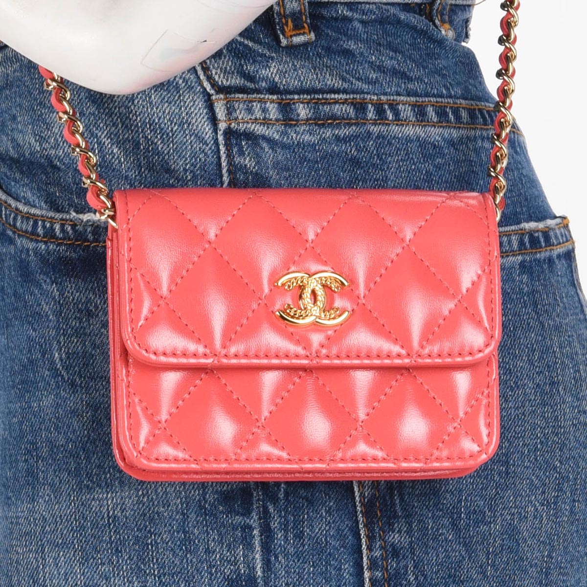Chanel Coral Lambskin CC Clutch With Chain