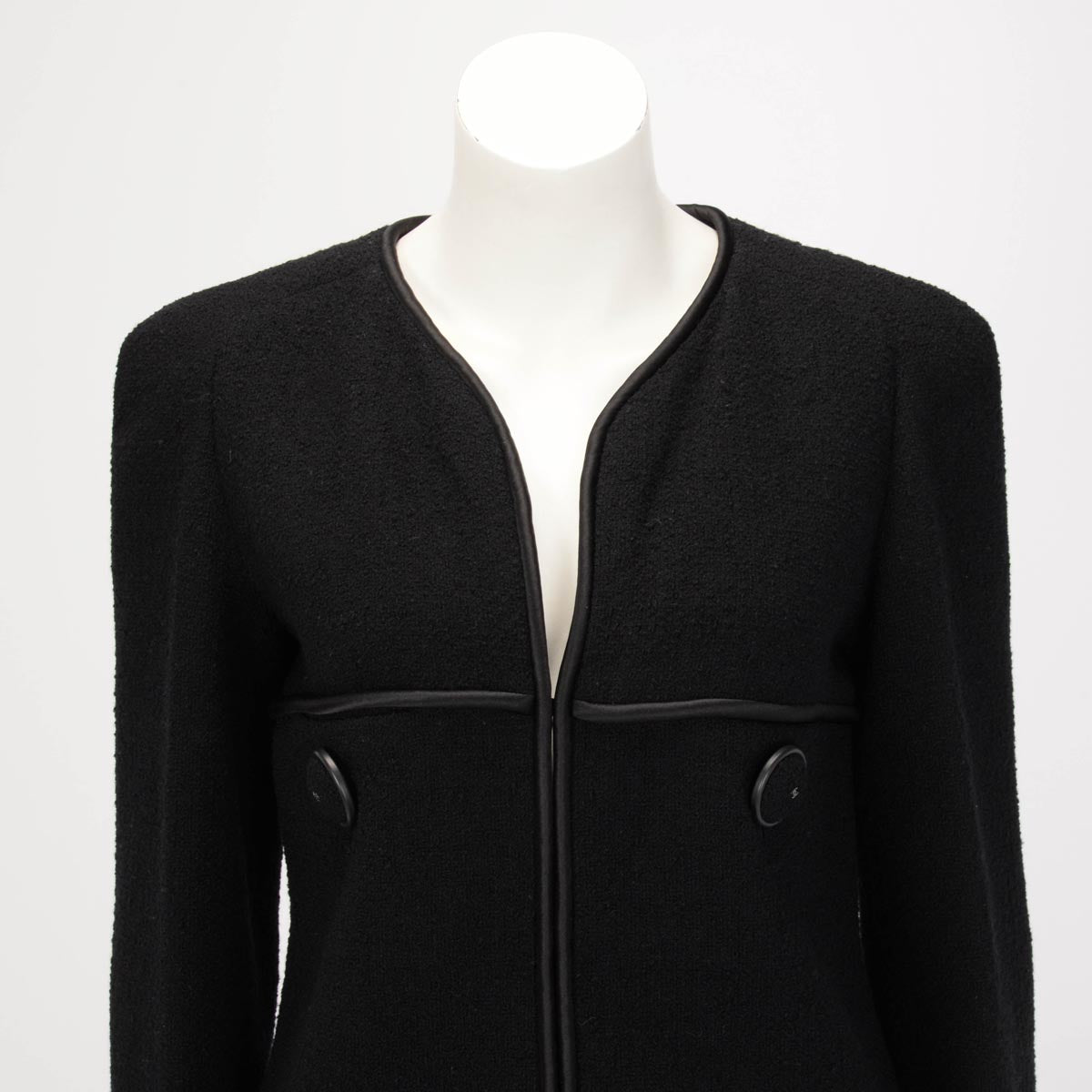Chanel Black Wool Boucle Collarless Edge to Edge Jacket FR 38