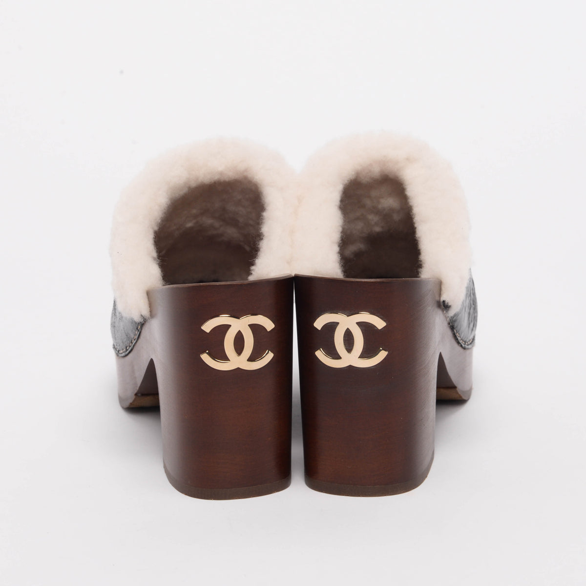 Chanel Black Crackled Sheepskin CC Clogs 38