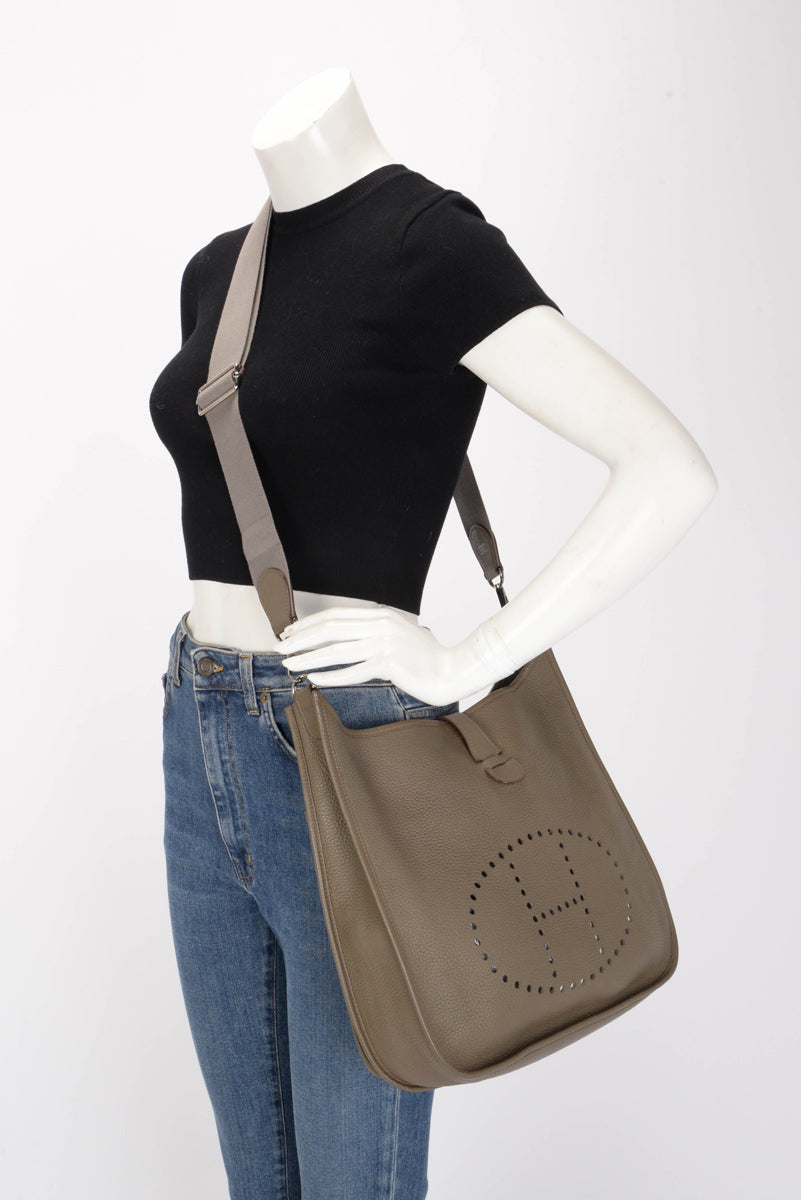 Hermes Etoupe Clemence Evelyne III 29