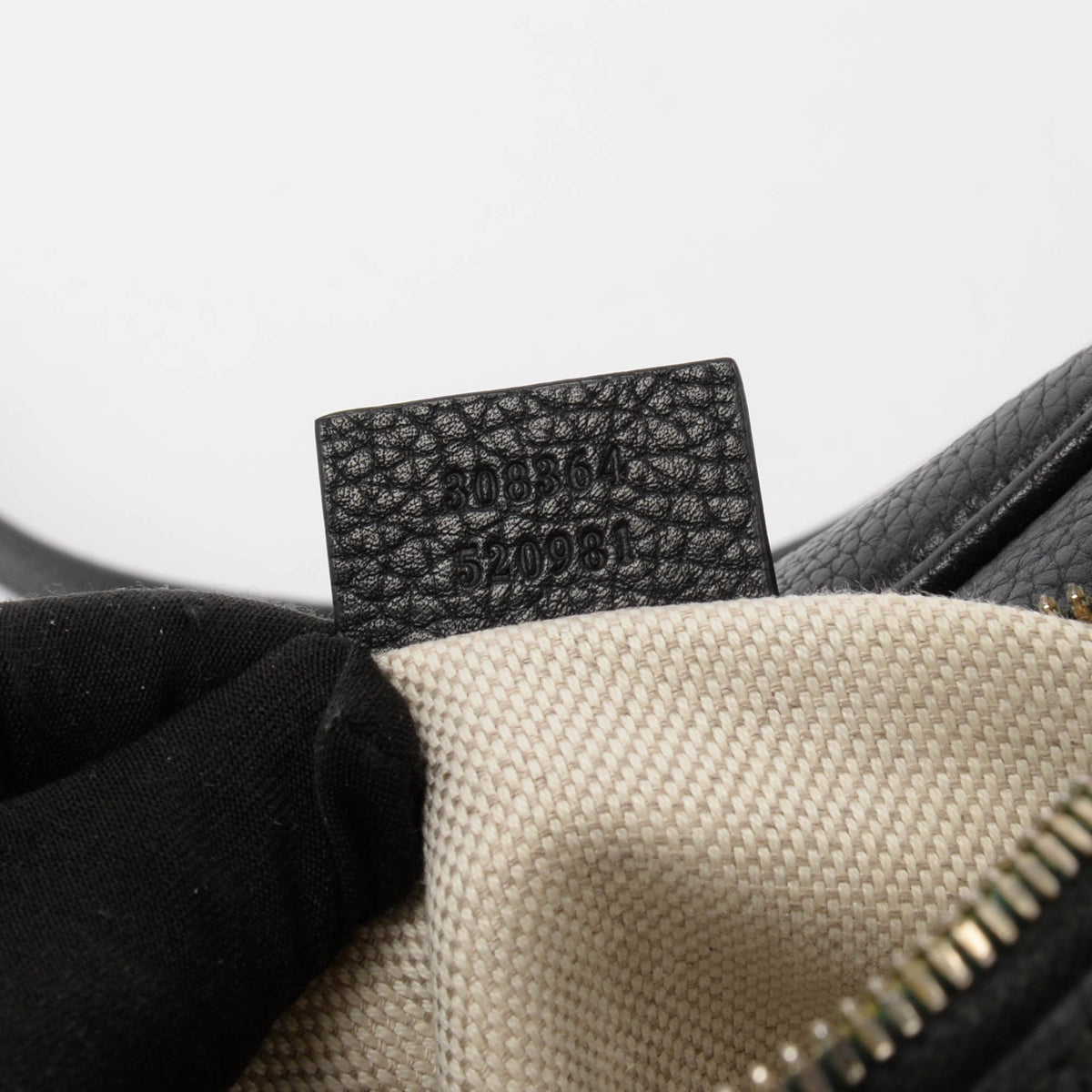 Gucci Black Grained Calfskin Soho Disco Bag