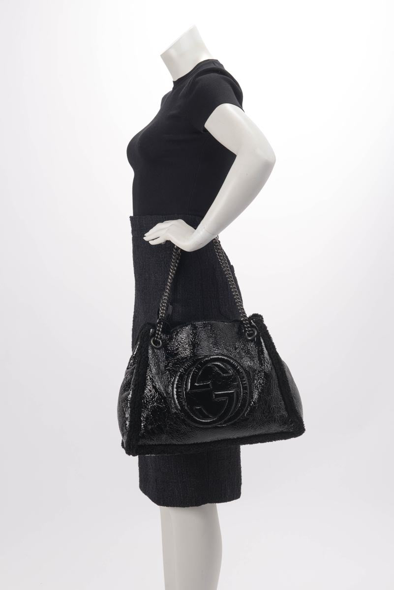 Gucci Black Patent Shearling Soho Chain Shoulder Bag