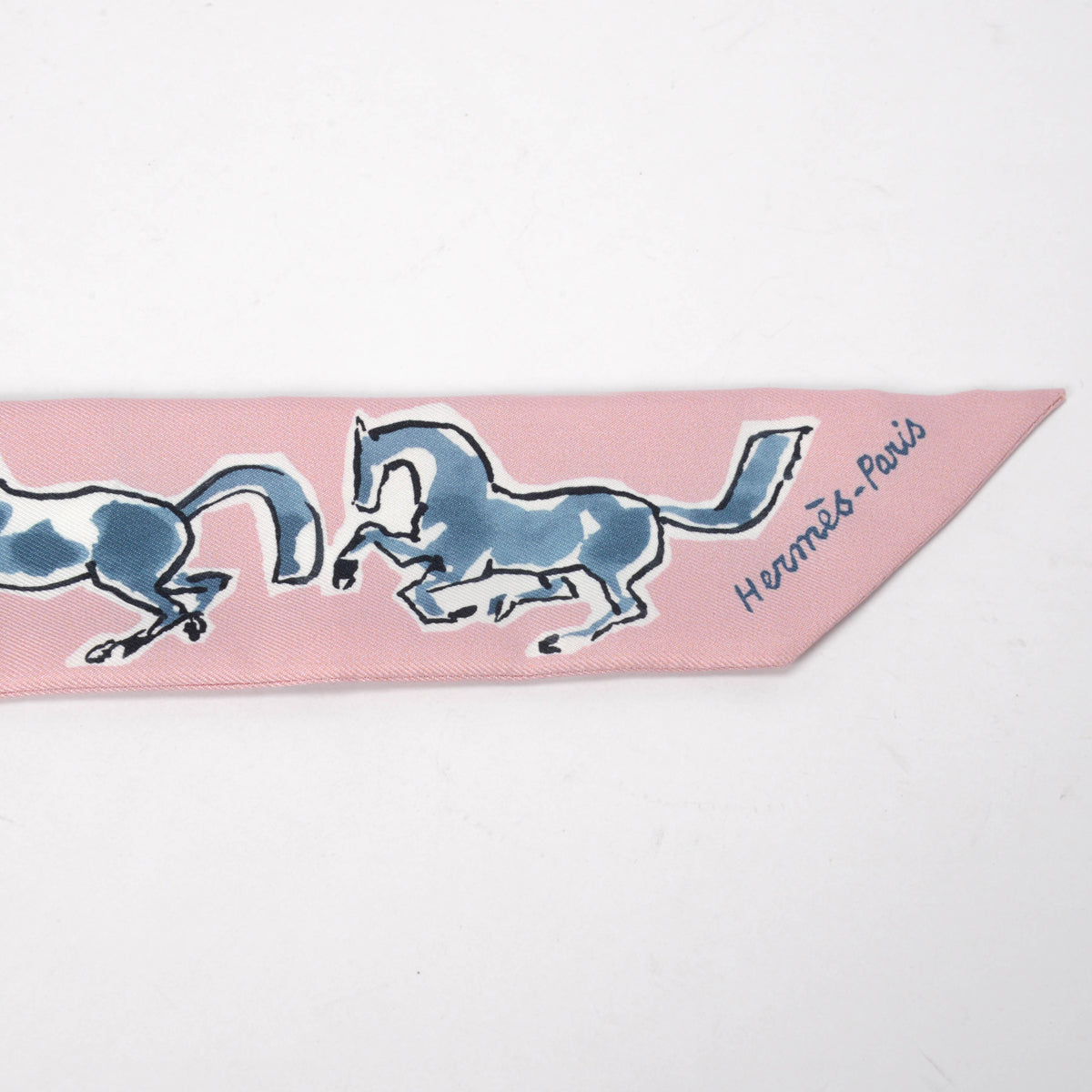 Hermes Rose Silk Chevaux En Liberte Twilly