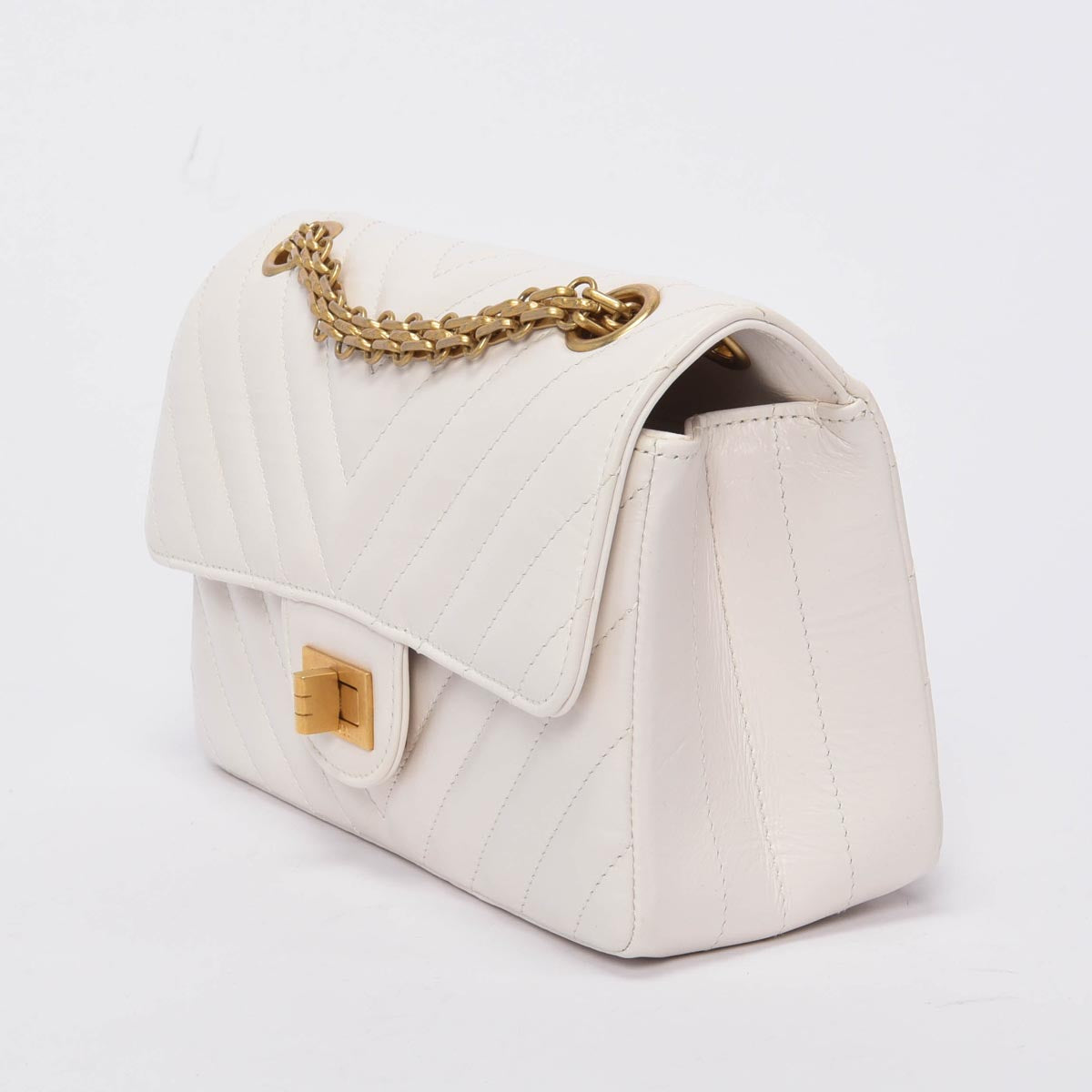 Chanel White Chevron Calfskin Mini Reissue 2.55 Flap Bag