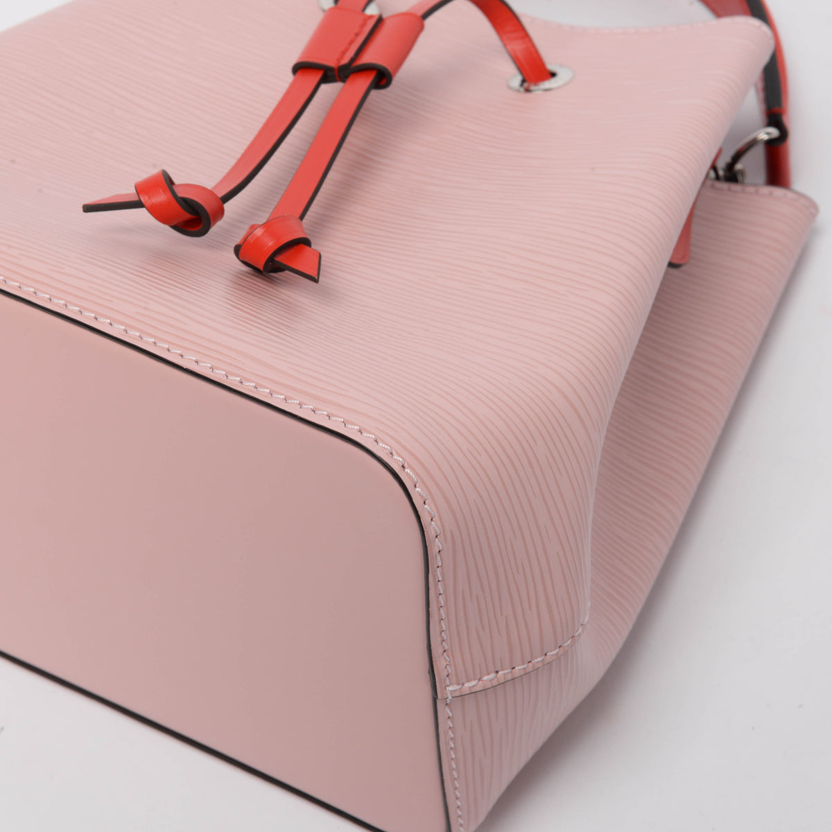 Louis Vuitton Rose Ballerine Epi Leather Neonoe BB Bag