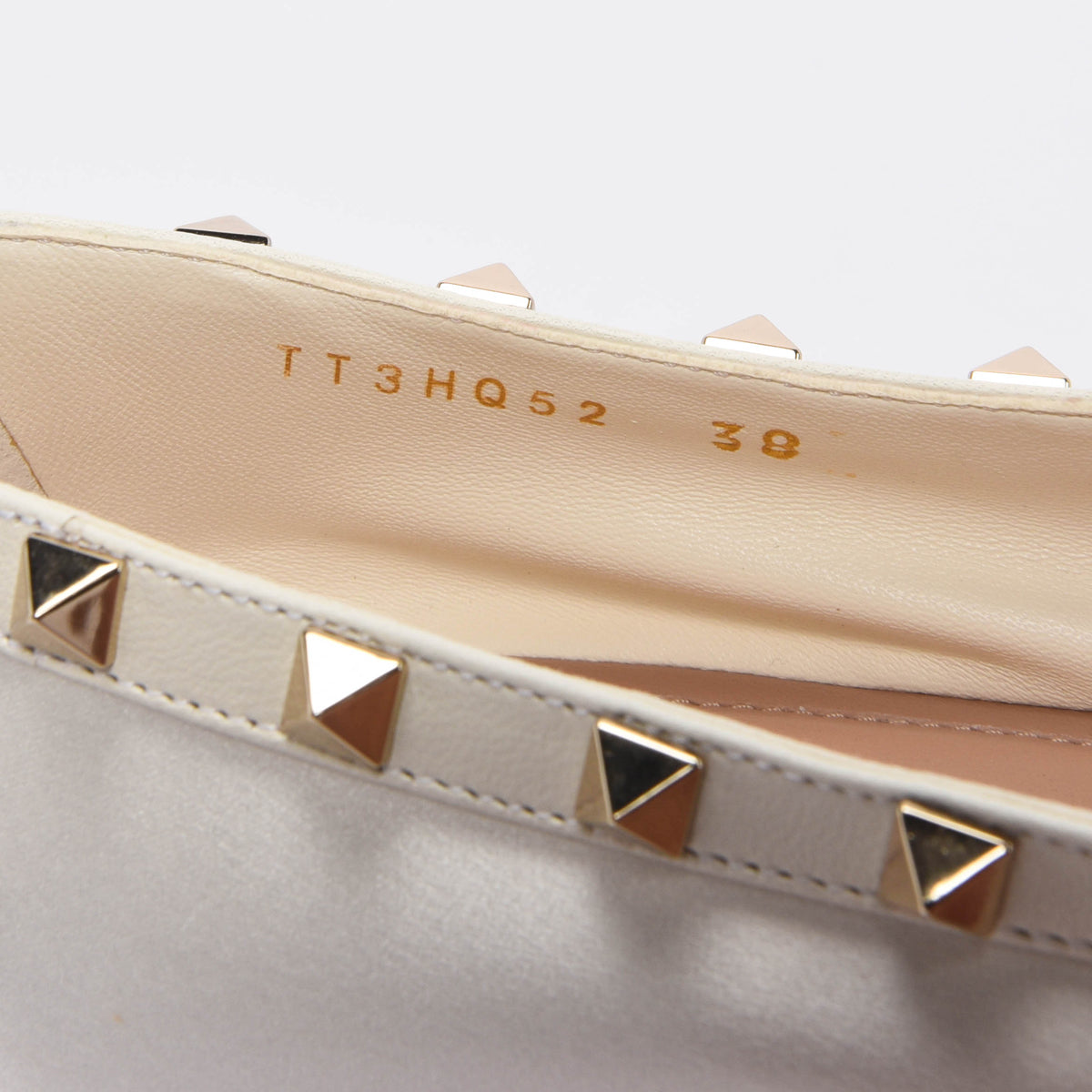 Valentino Ivory Satin Rockstud Ballet Flats 38