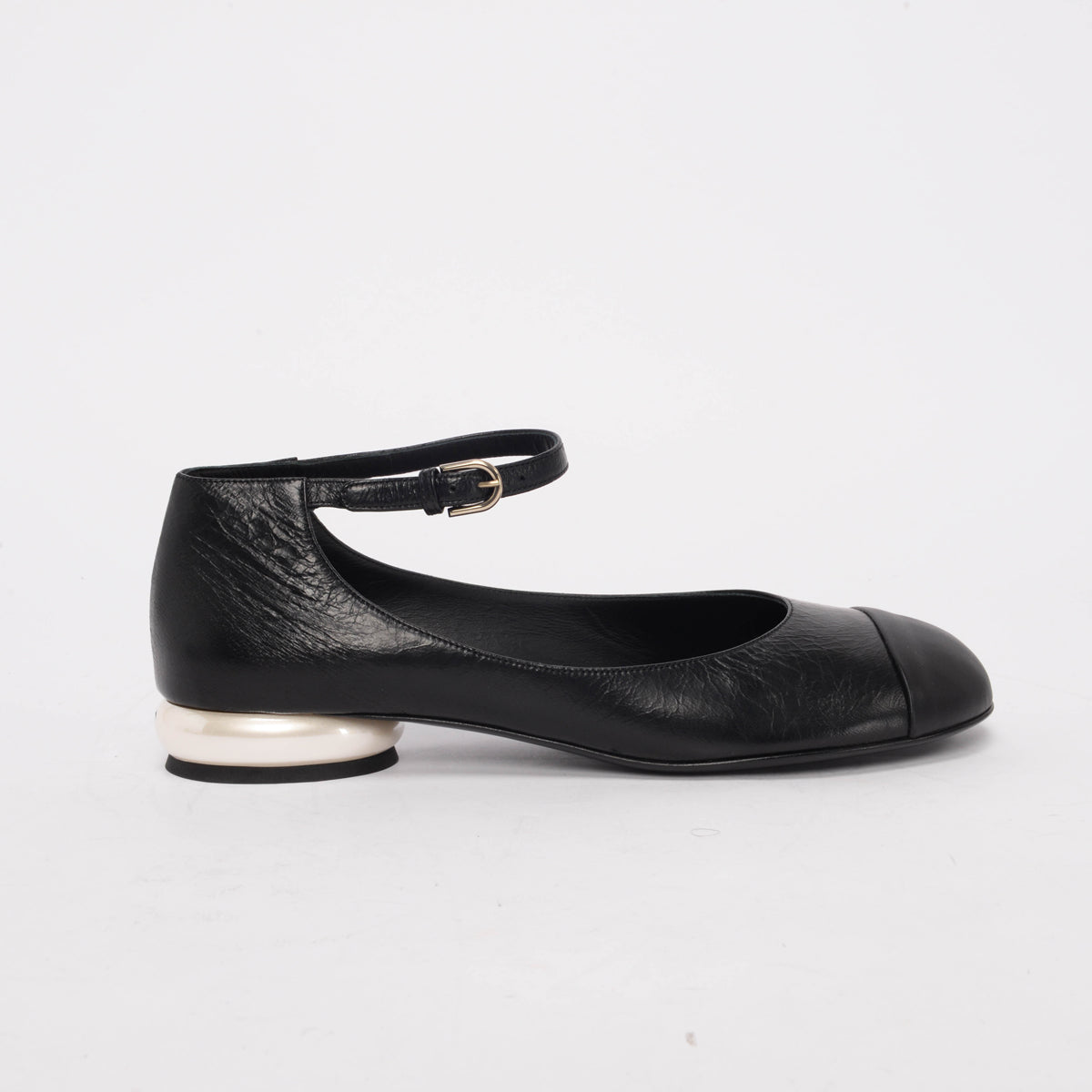 Chanel Black Crumpled Calfskin Mary Jane Ballet Flats 41