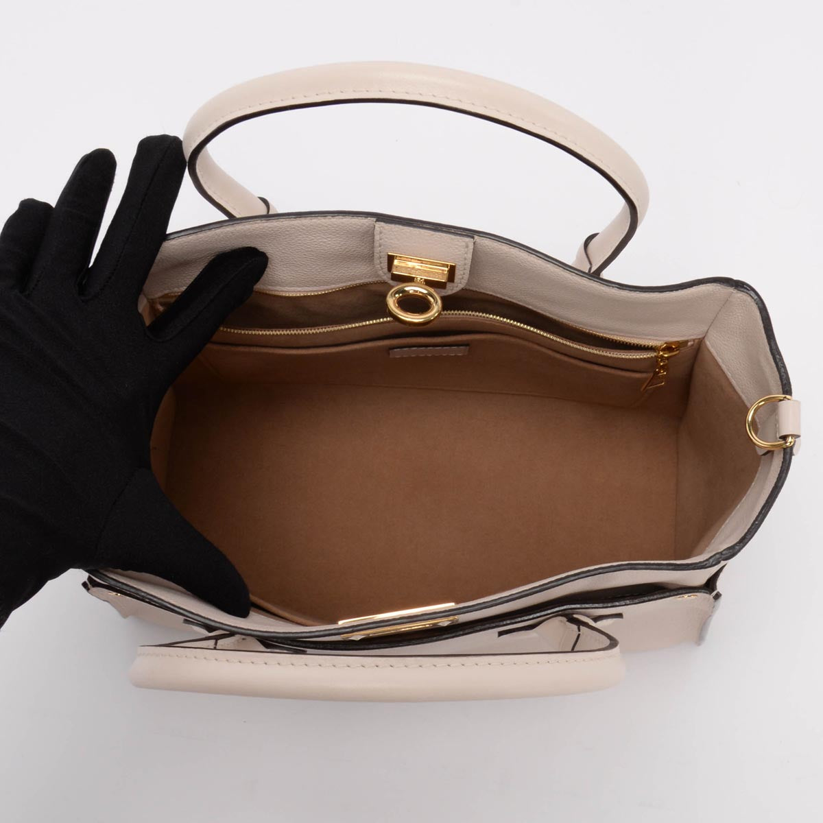 Louis Vuitton Greige Mahina Calfskin On My Side MM