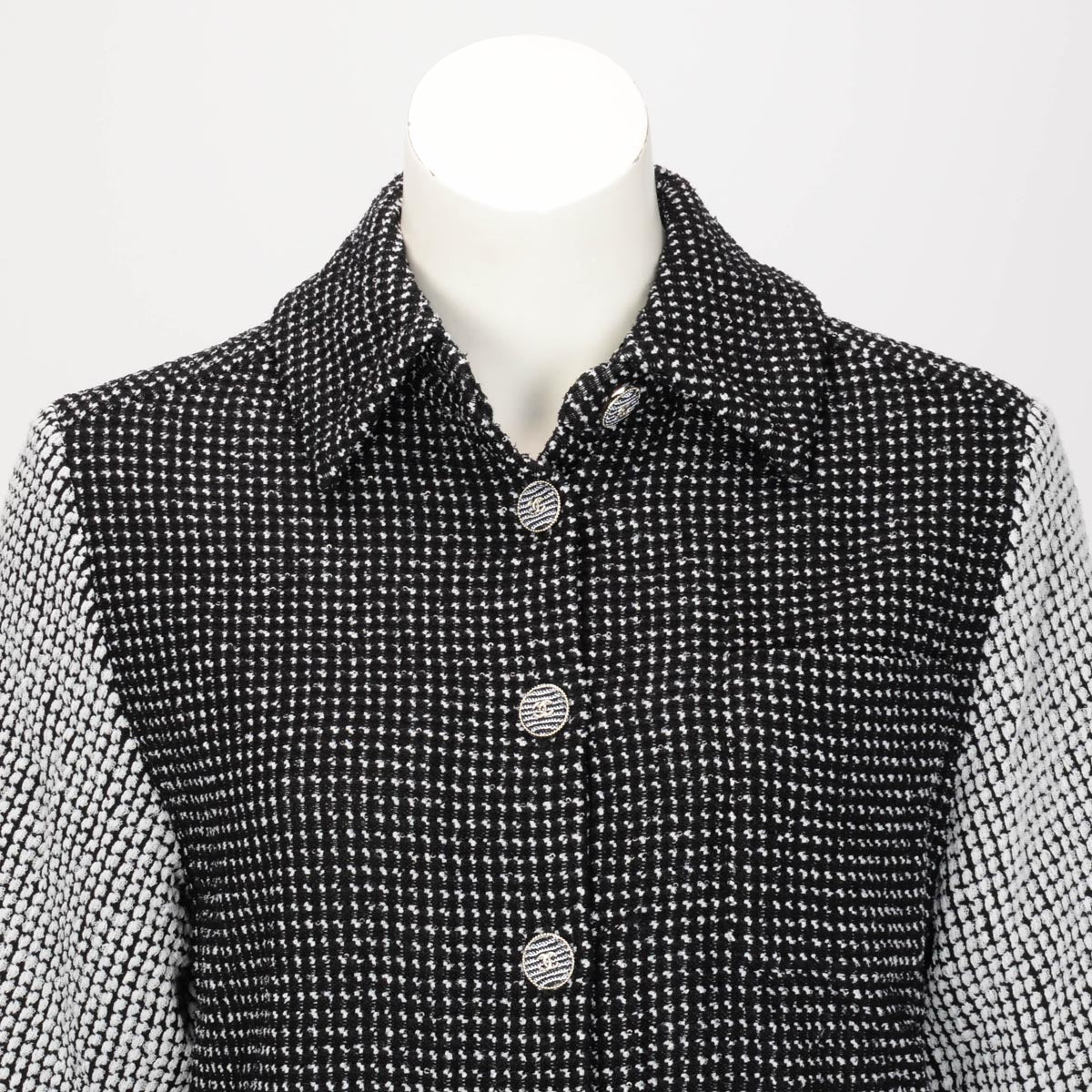 Chanel Black & White Tweed Short Sleeve Blouse FR 36