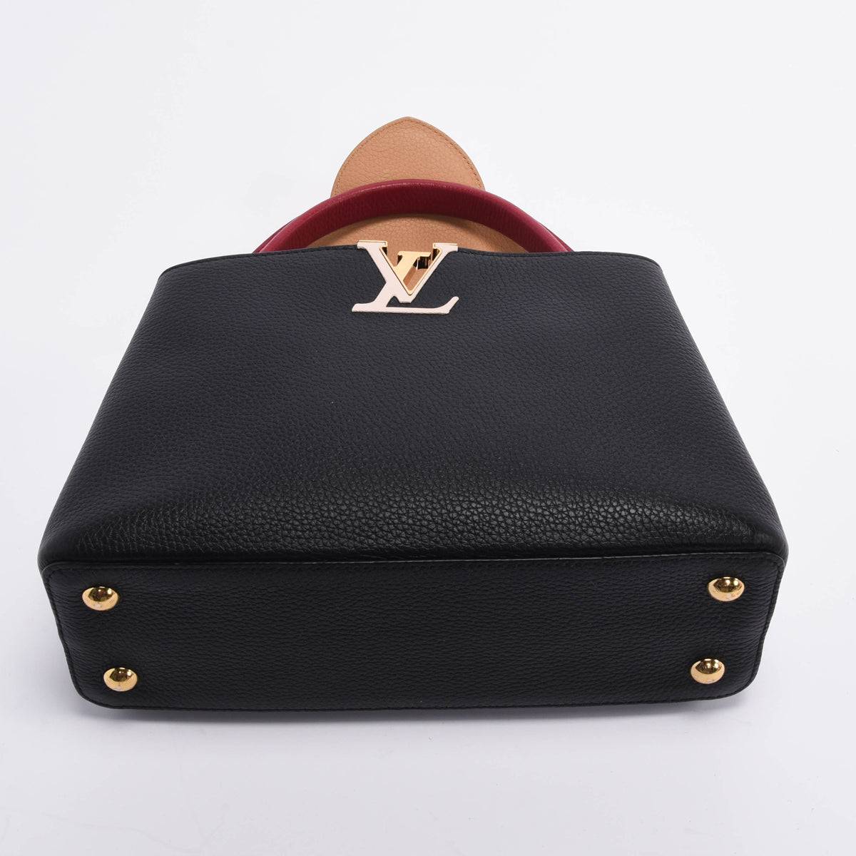 Louis Vuitton Noir Rubis Taurillon Capucines MM