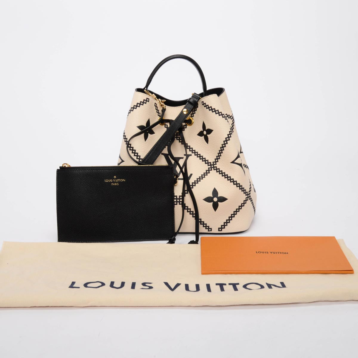 Louis Vuitton Empreinte Monogram Giant Broderies Neonoe MM