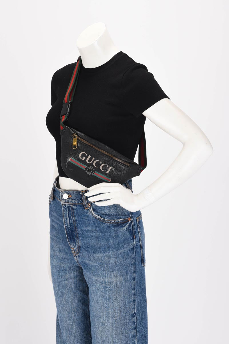 Gucci Black Grained Calfskin Logo Belt Bag