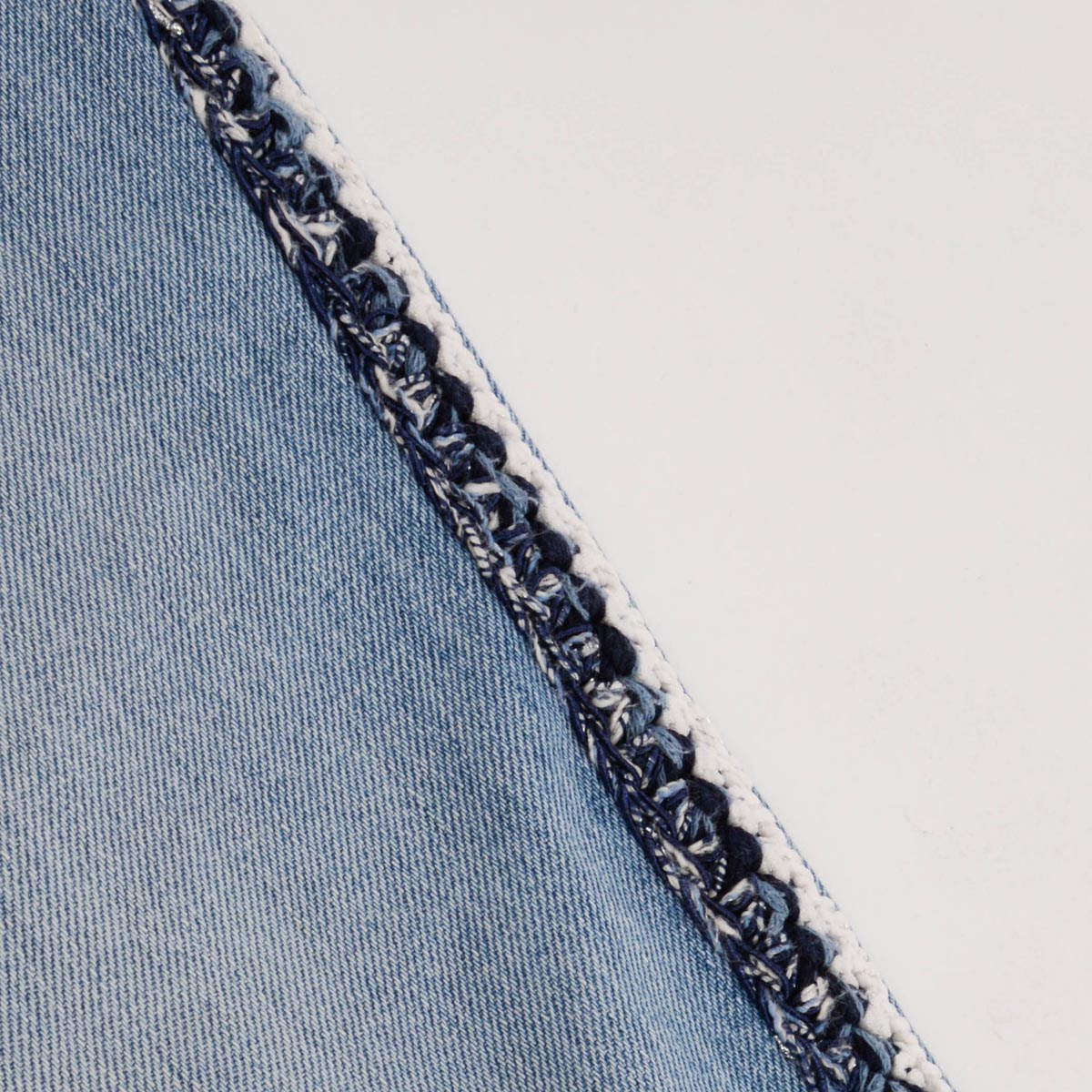 Chanel Blue Denim Braided Trim CC Pocket Jeans FR 34