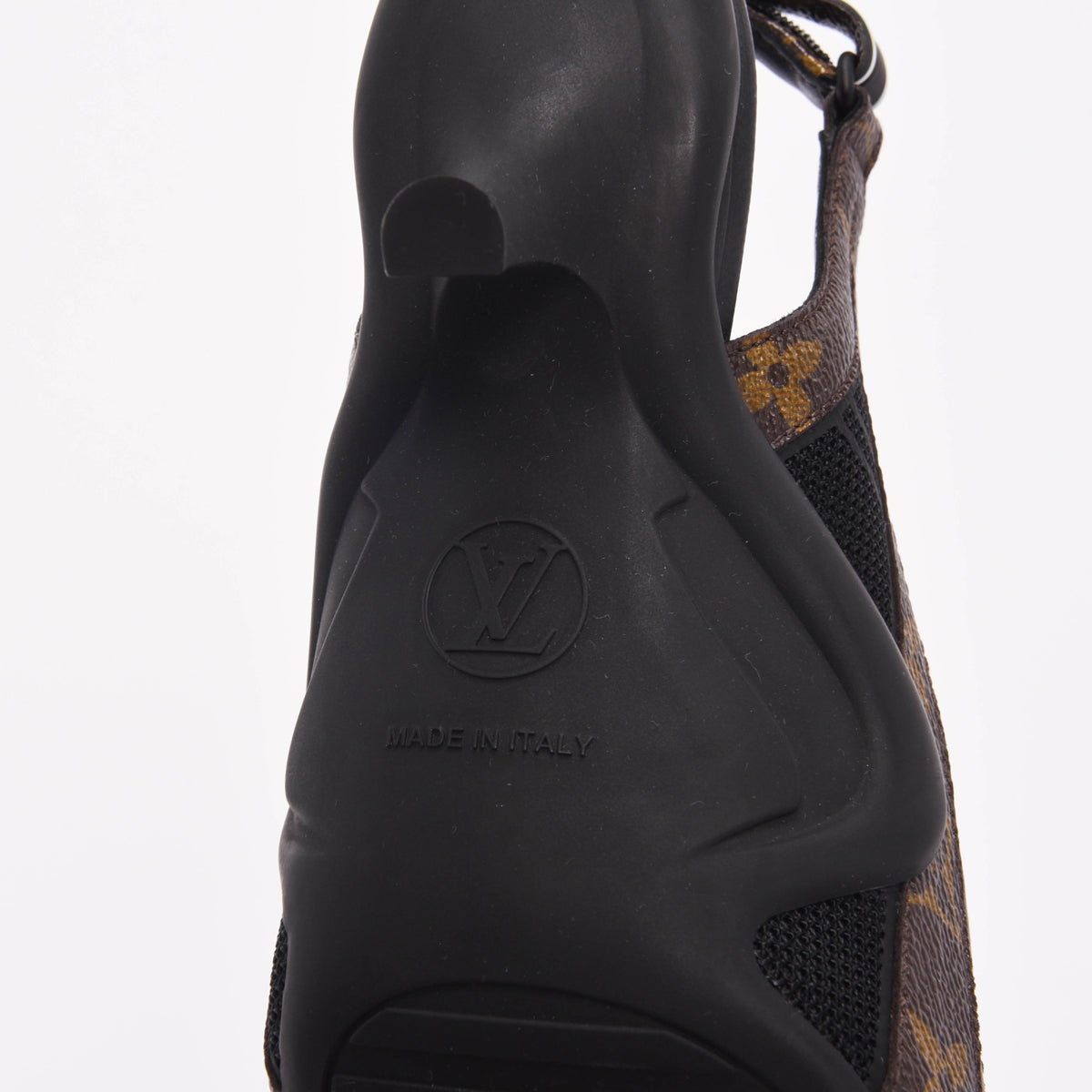 Louis Vuitton Black Lambskin & Monogram Archlight Slingback Pumps 37