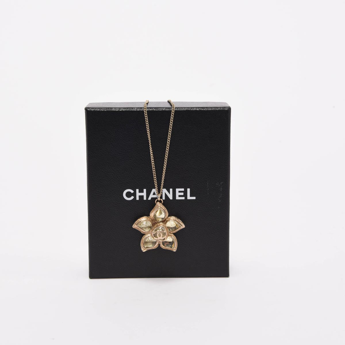 Chanel Light Gold Gripoix Paris-Bombay Camellia Necklace