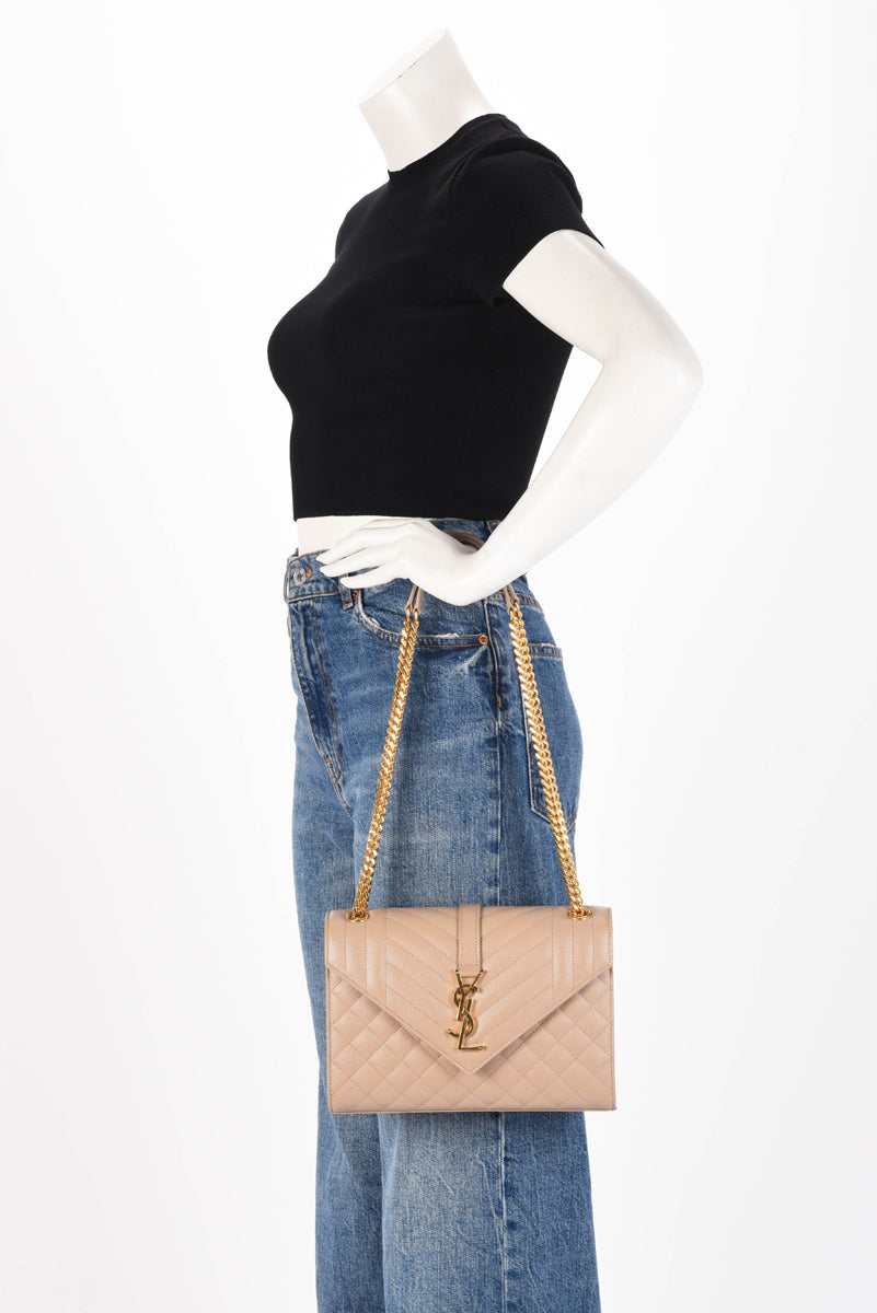 Saint Laurent Beige Grain de Poudre Mix Matelasse Medium Envelope Bag