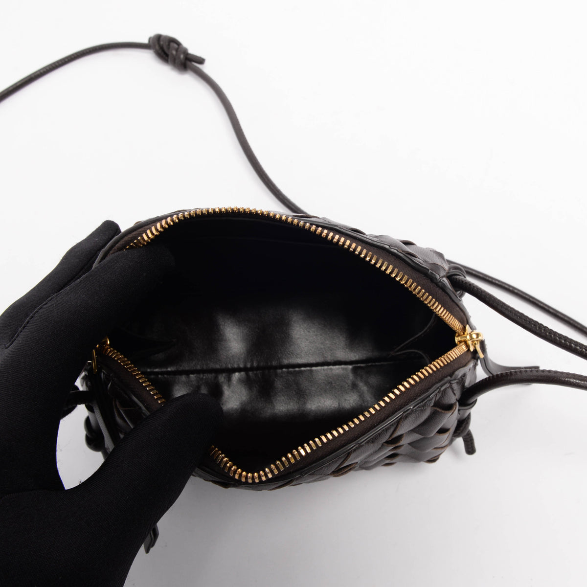 Bottega Veneta Fondant Intrecciato Nappa Concert Pouch