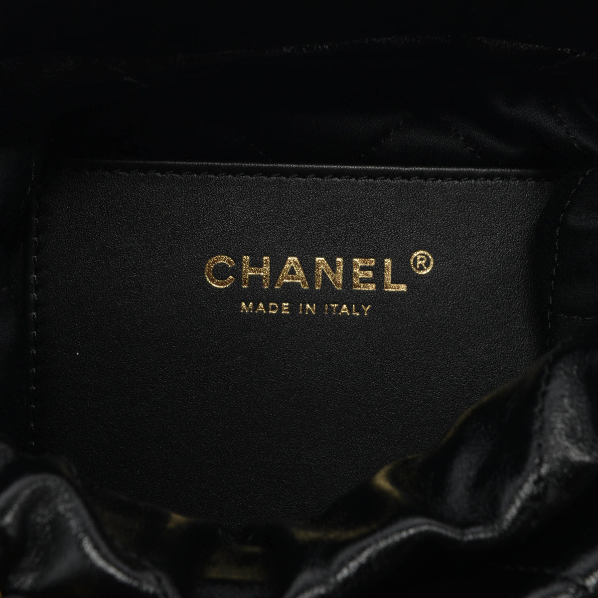 Chanel Black Shiny Calfskin 22 Mini Bag