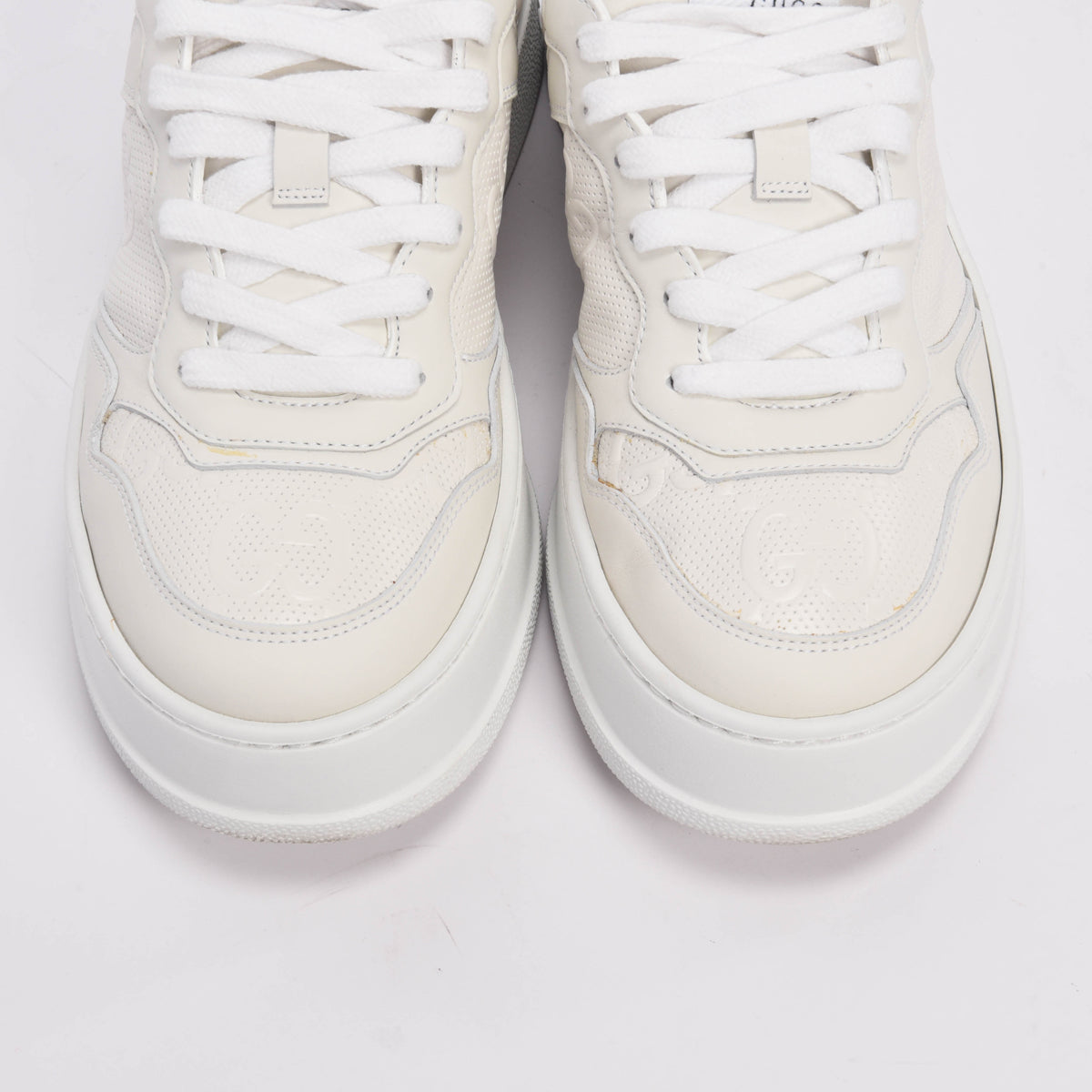 Gucci White Jumbo GG Trainer Sneakers 39
