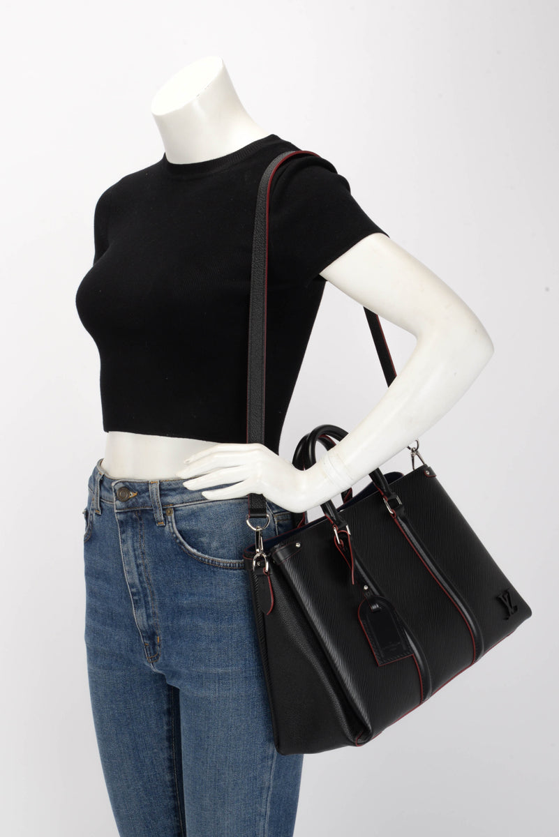 Louis Vuitton Black Epi Leather Soufflot NM MM