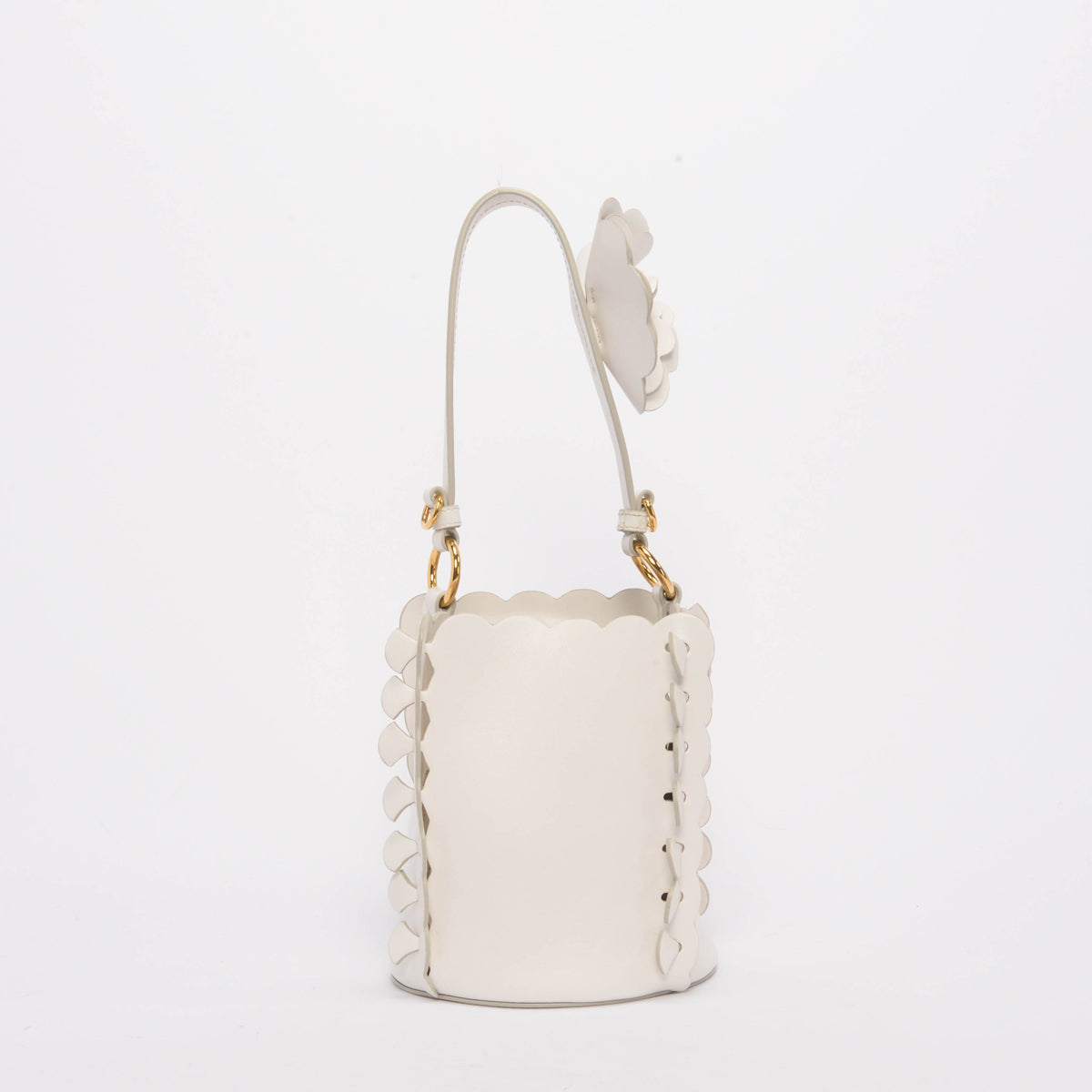 Miu Miu White Calfskin Flower Scalloped Bucket Bag