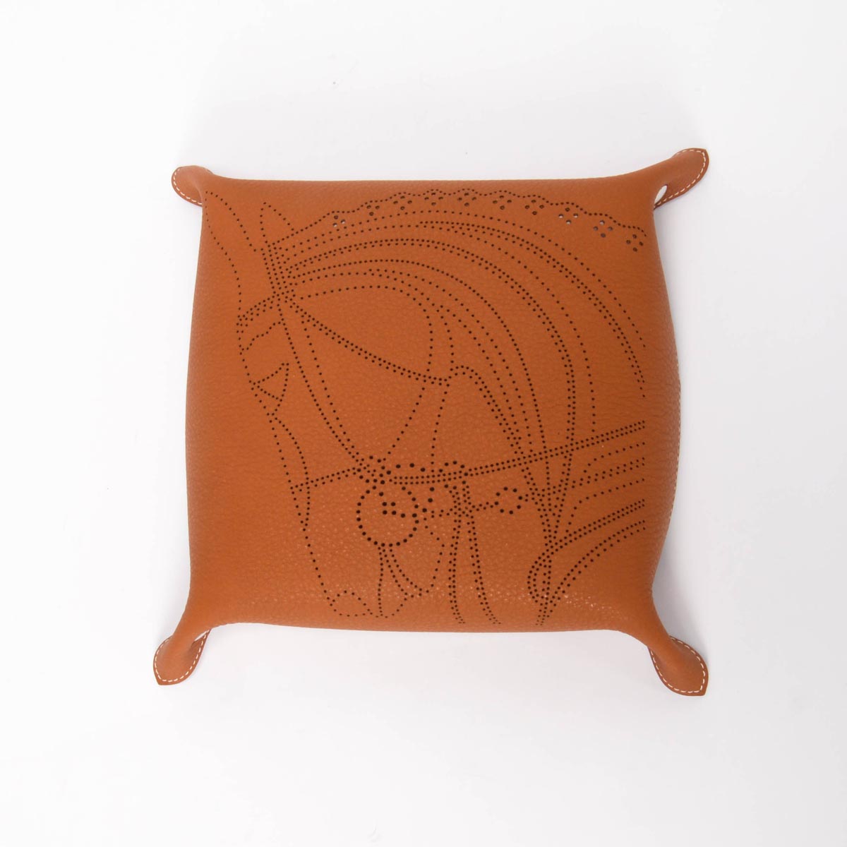 Hermes Fauve Taurillon Mises et Relances Robe du Soir Change Tray