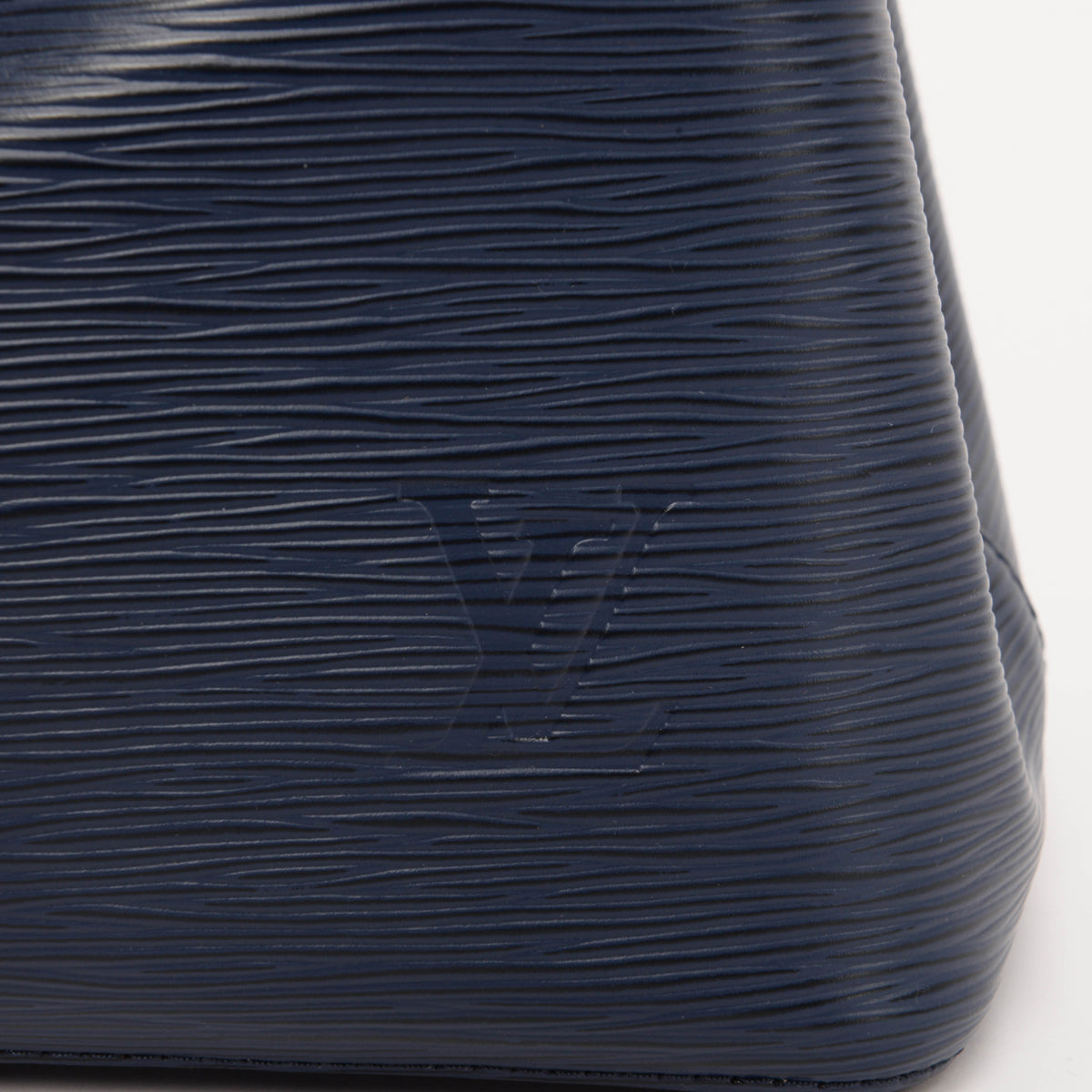 Louis Vuitton Indigo Epi Leather Neonoe Bag