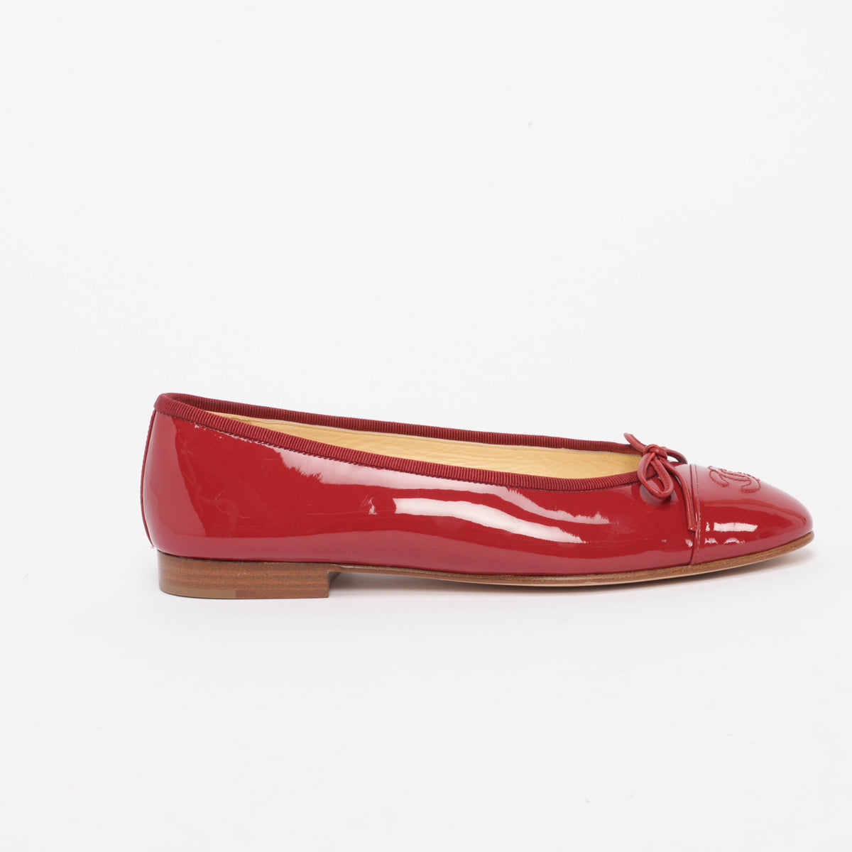 Chanel Red Patent CC Ballerina Flats 38