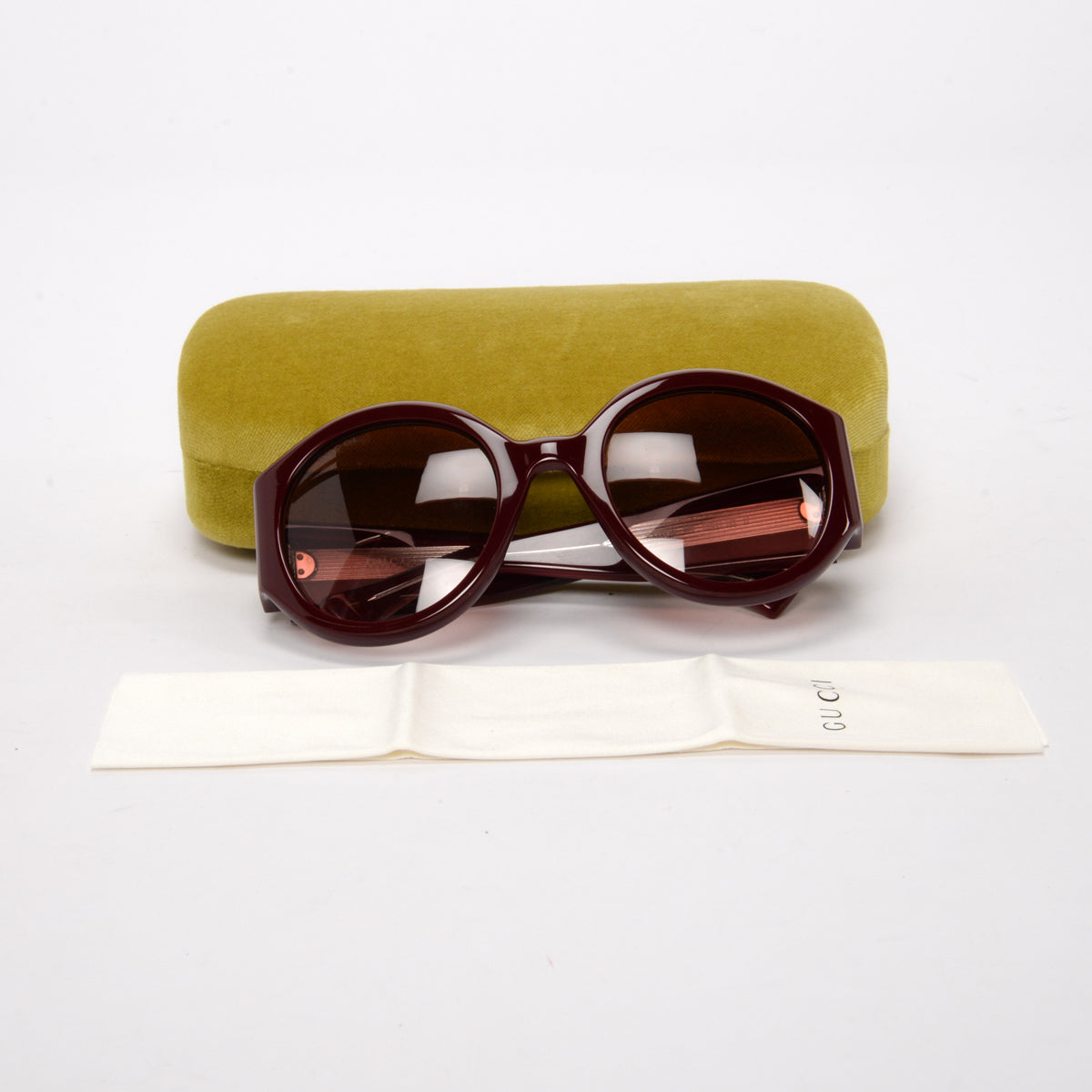 Gucci Rosso Ancora Round Frame Sunglasses