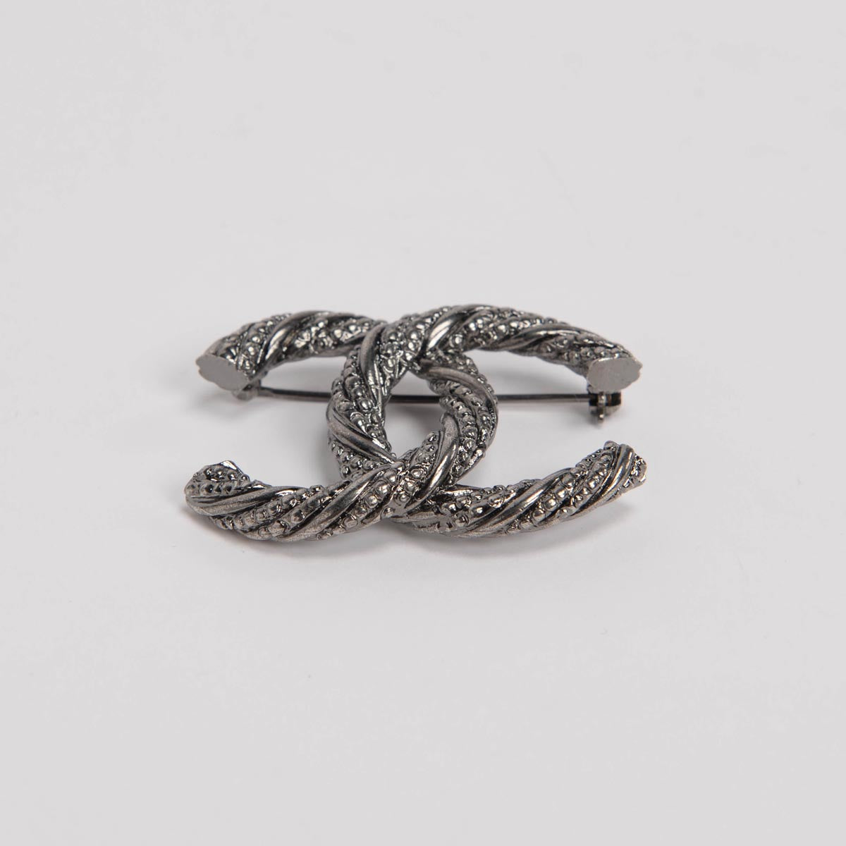 Chanel Ruthenium Twisted CC Brooch