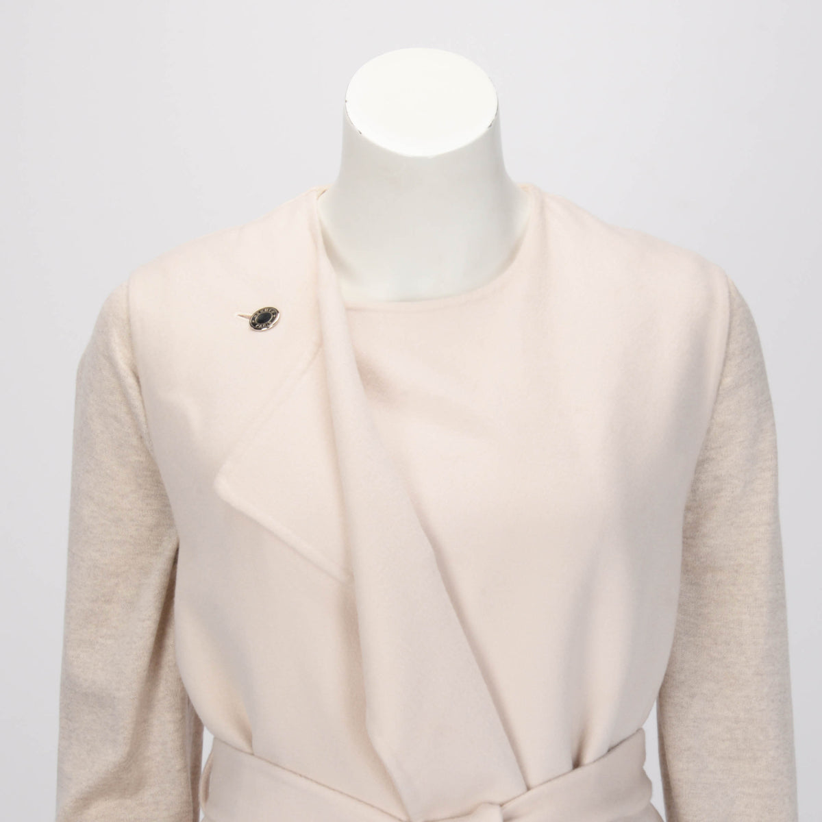 Hermes Blanc Poros Cashmere Sleeveless Coat FR 36