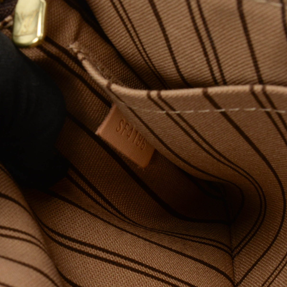 Louis Vuitton Monogram Canvas Neverfull Pouch