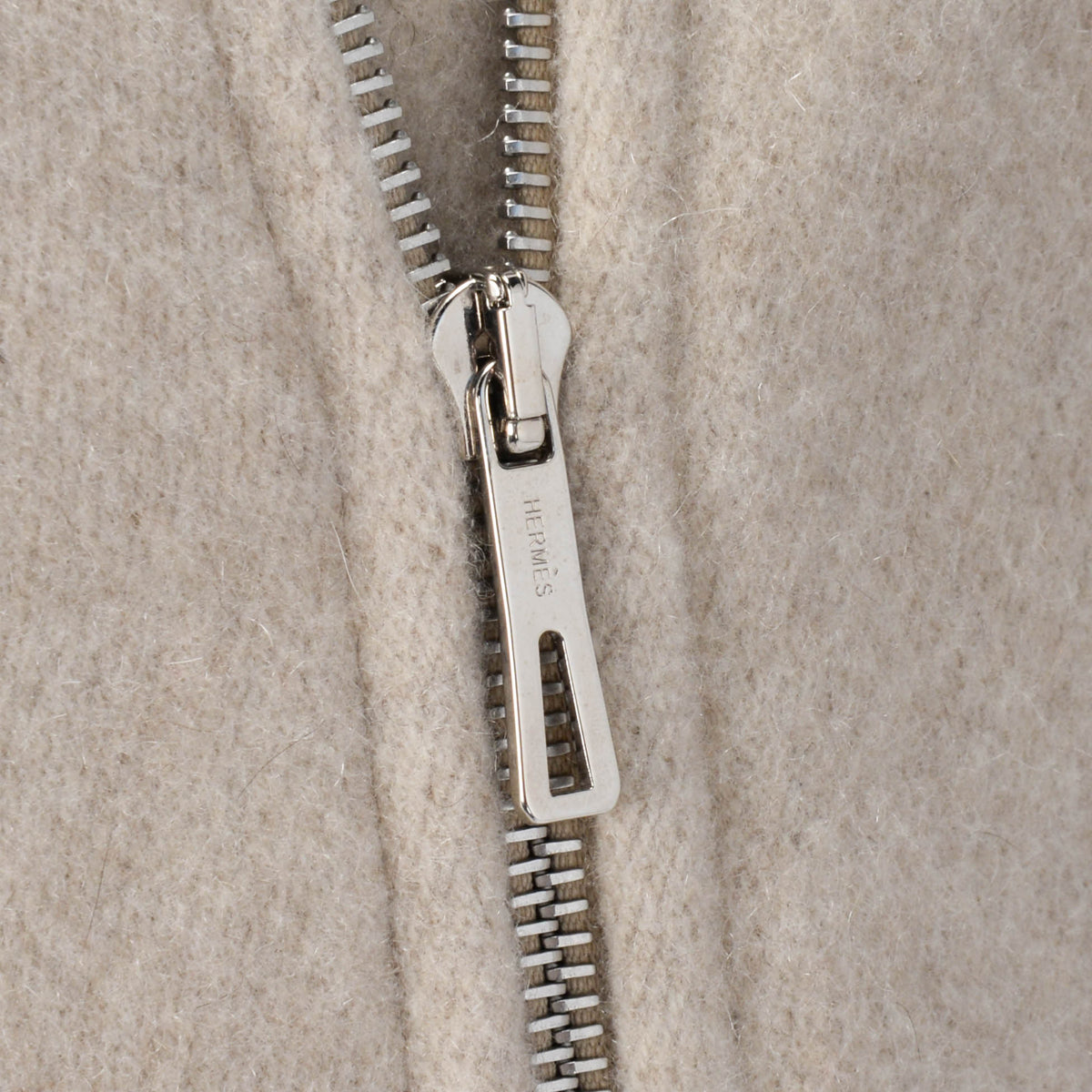 Hermes Beige Cashmere Sleeveless Zip Jacket FR 36