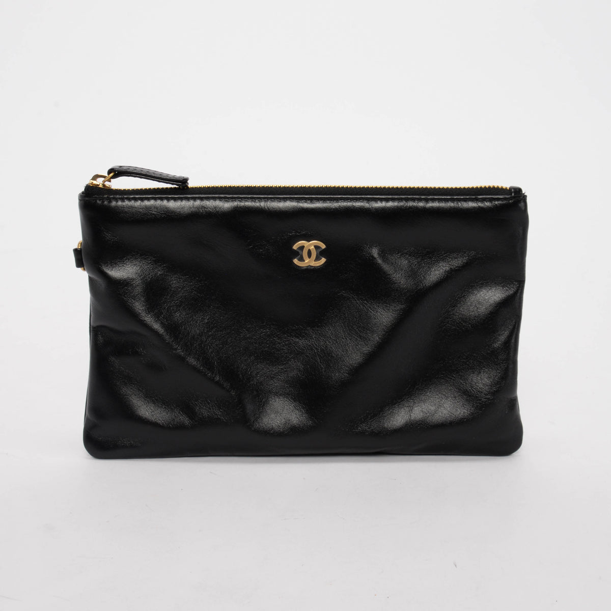 Chanel Black Shiny Calfskin Small 22 Bag