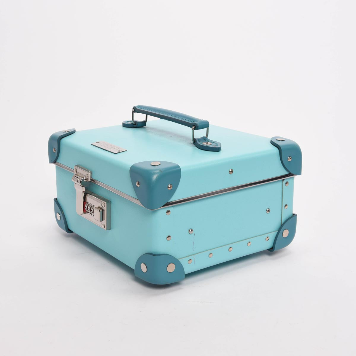 Tiffany & Co x Globe Trotter Tiffany Blue Jewellery Case