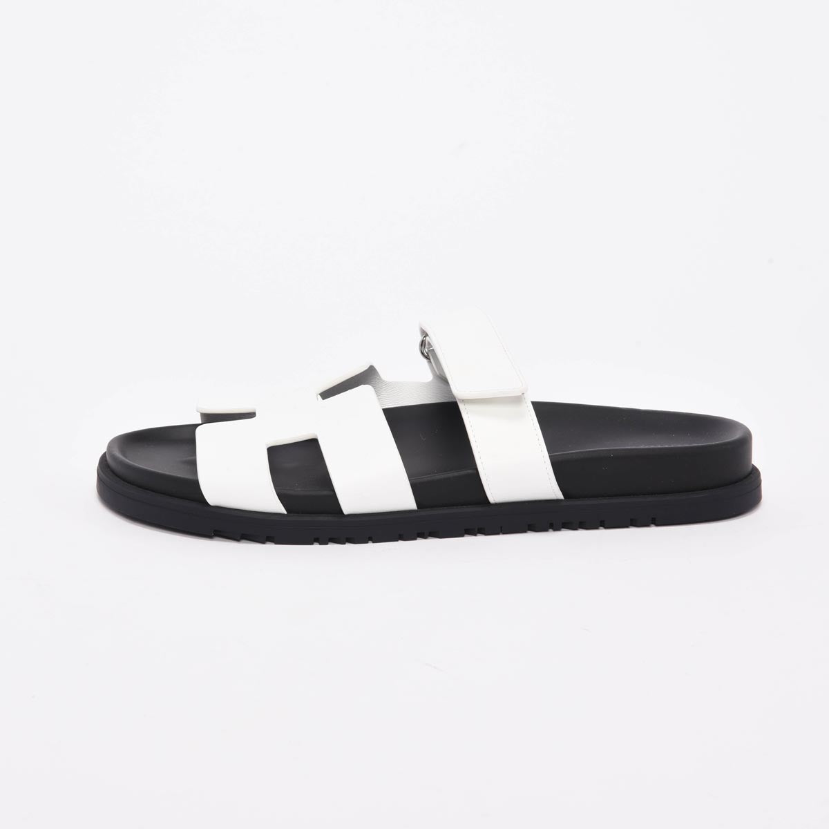 Hermes White Calfskin Chypre Sandals 41