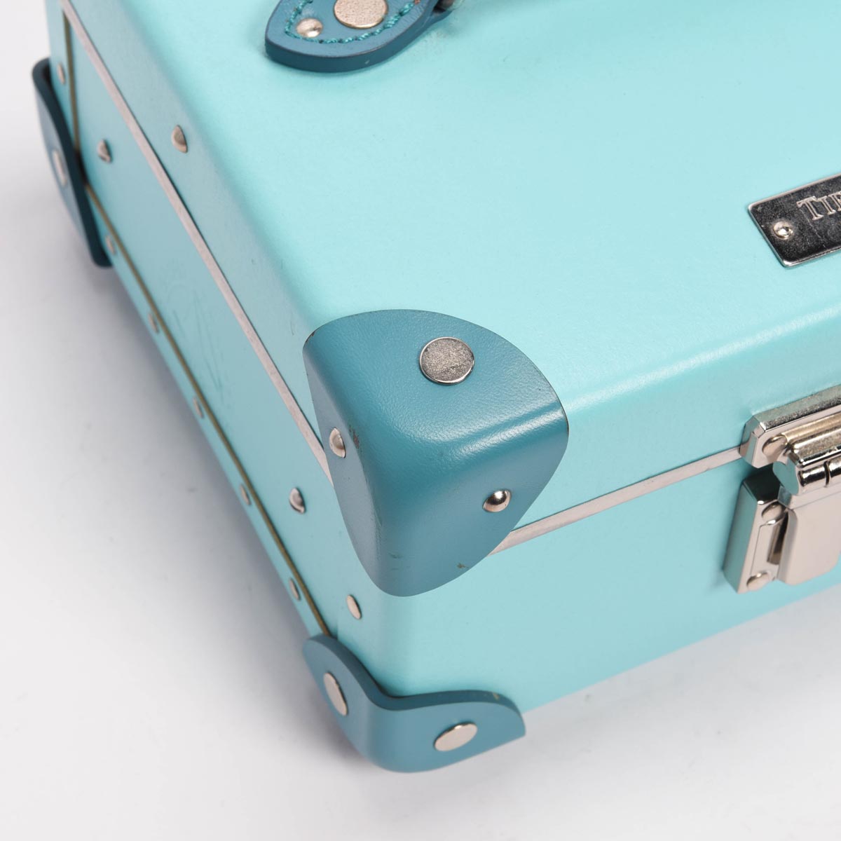 Tiffany & Co x Globe Trotter Tiffany Blue Jewellery Case
